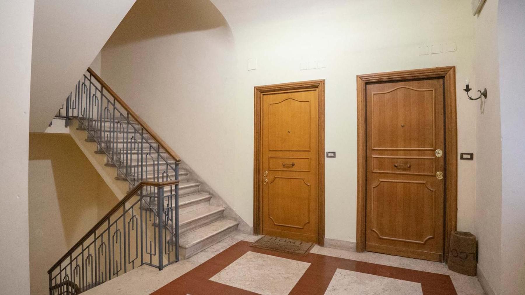 Cozy Nest With Terrace In Trastevere Roma
