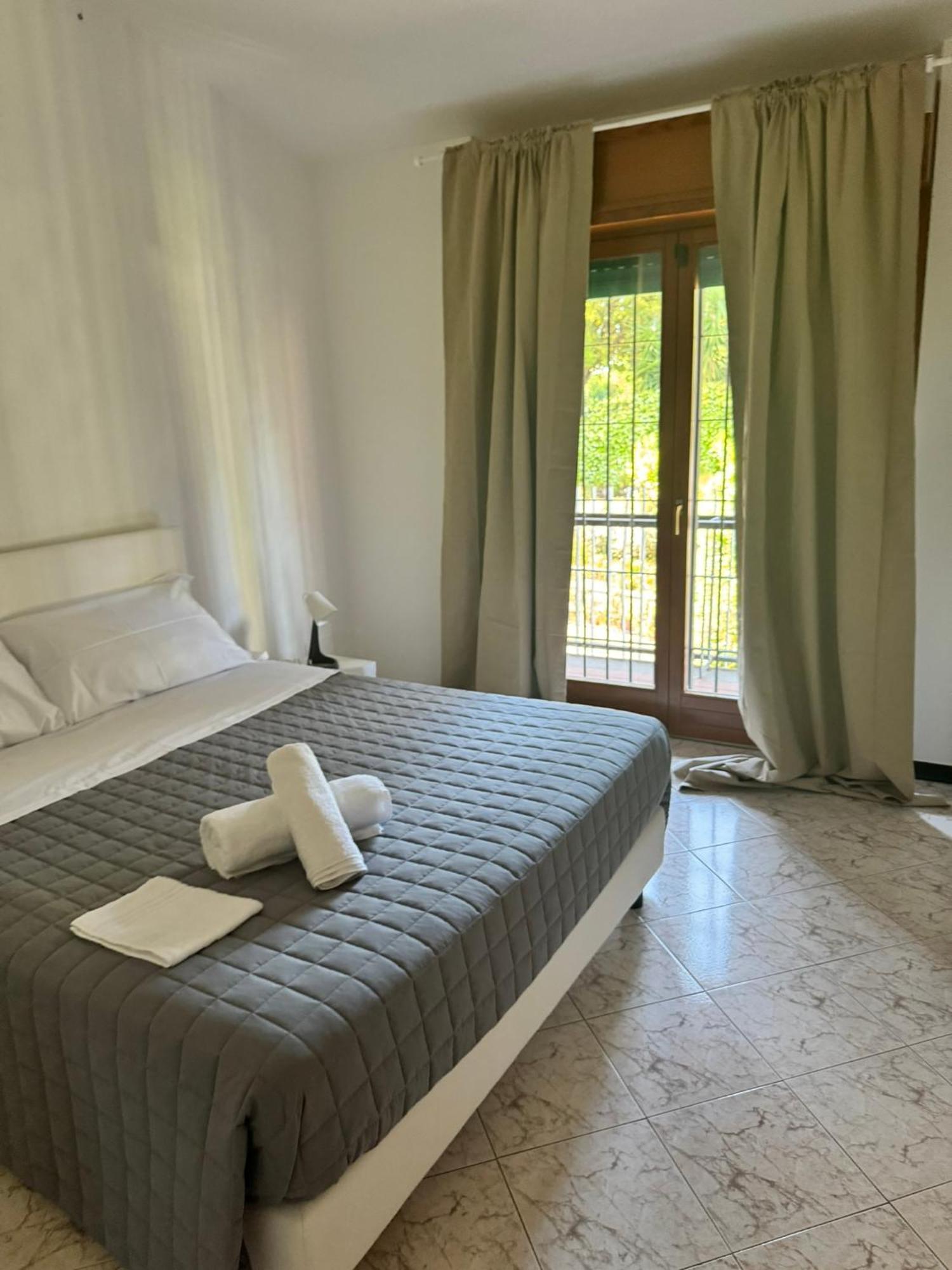 Dolcevita Eur 2 Luxury Affittacamere
