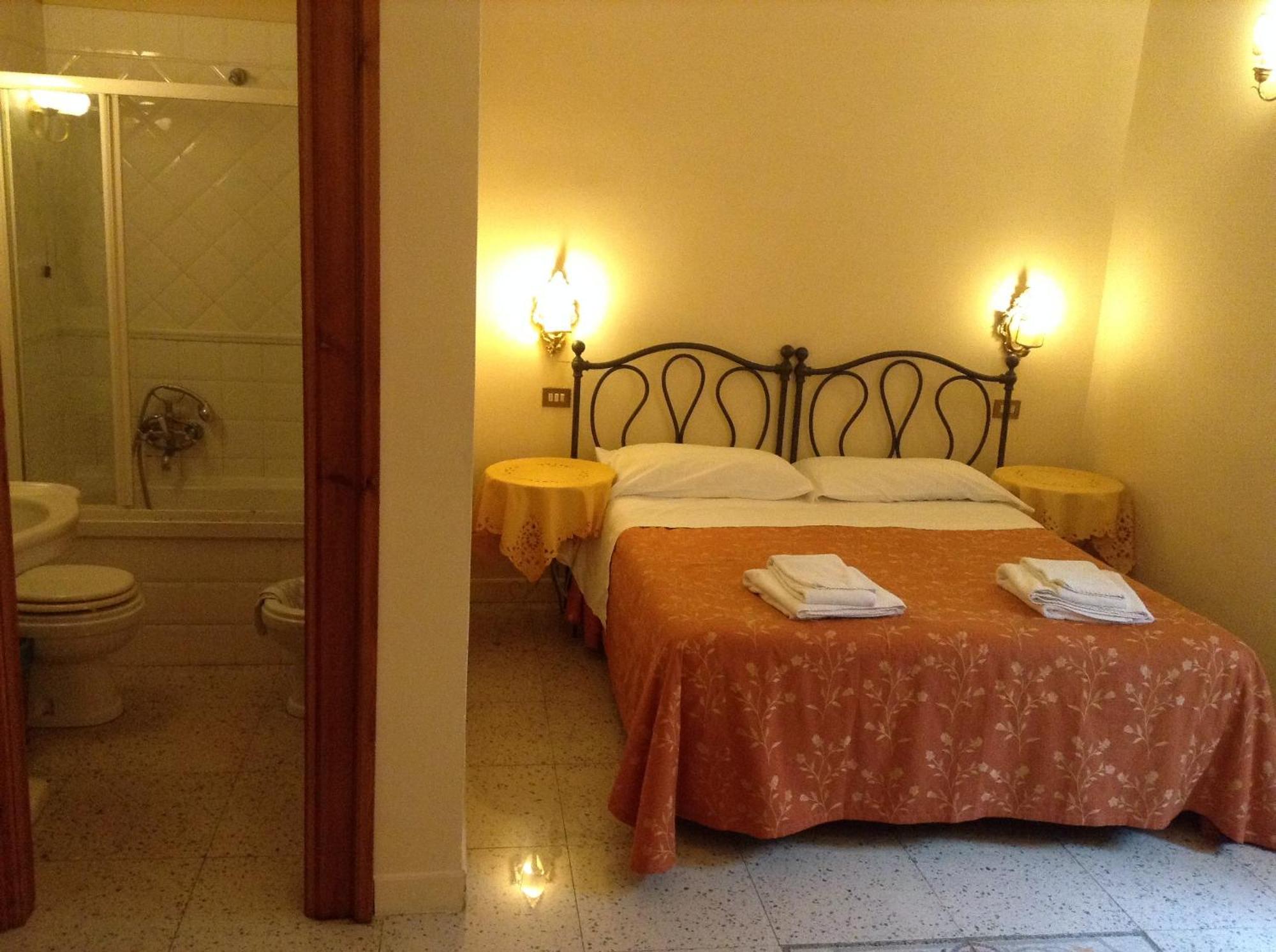 Pensión Maison De Marta