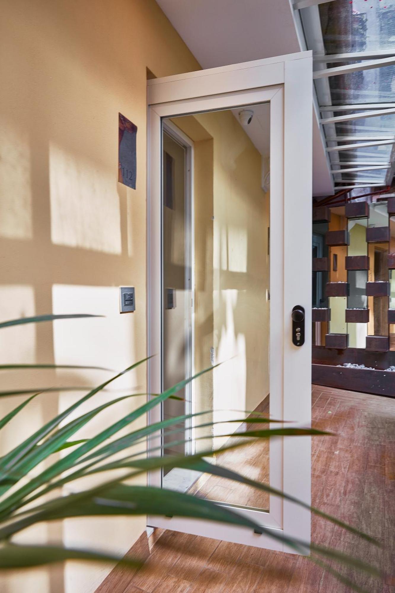 Vite - By Naman Hotellerie Hotell