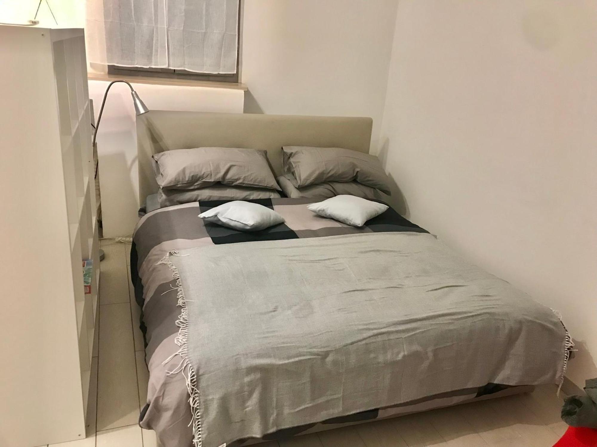 Navona Dream Rom