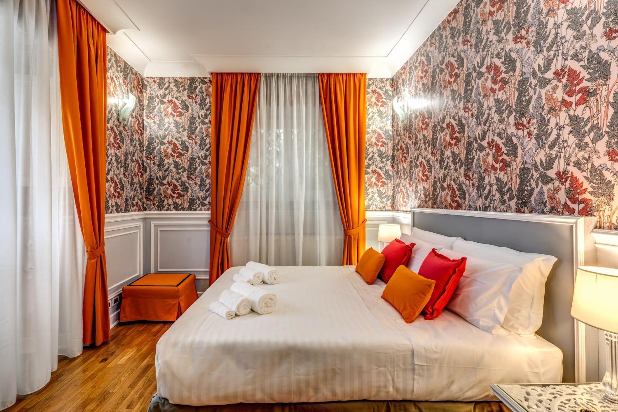 Hotell Mangili Garden 3*