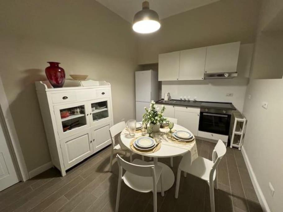 La Di Leon Apartment