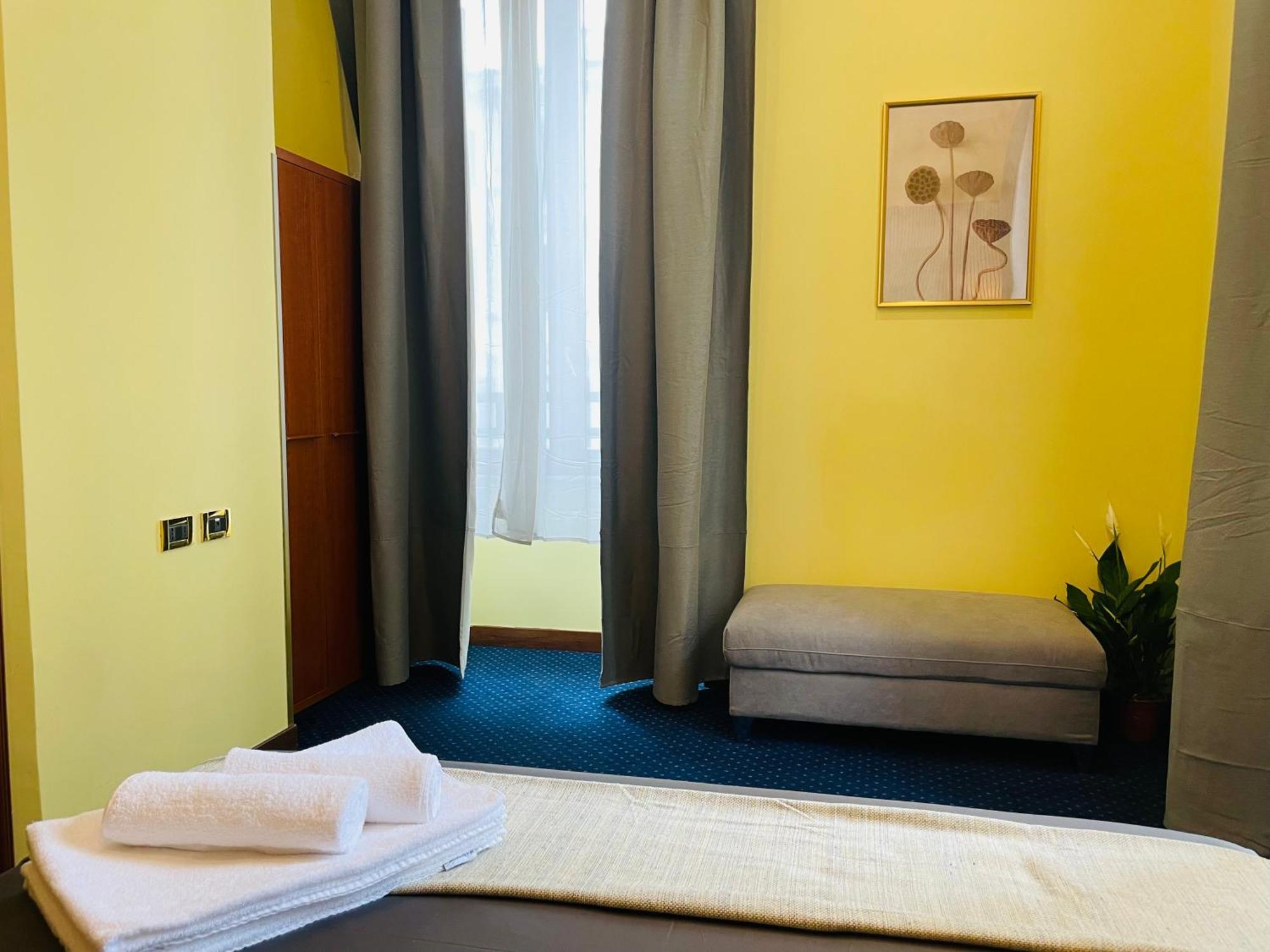Place Hotel 2*