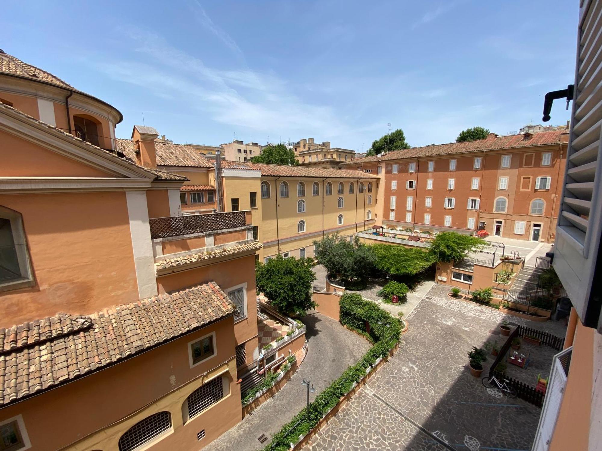 Hotel Basilica 3*