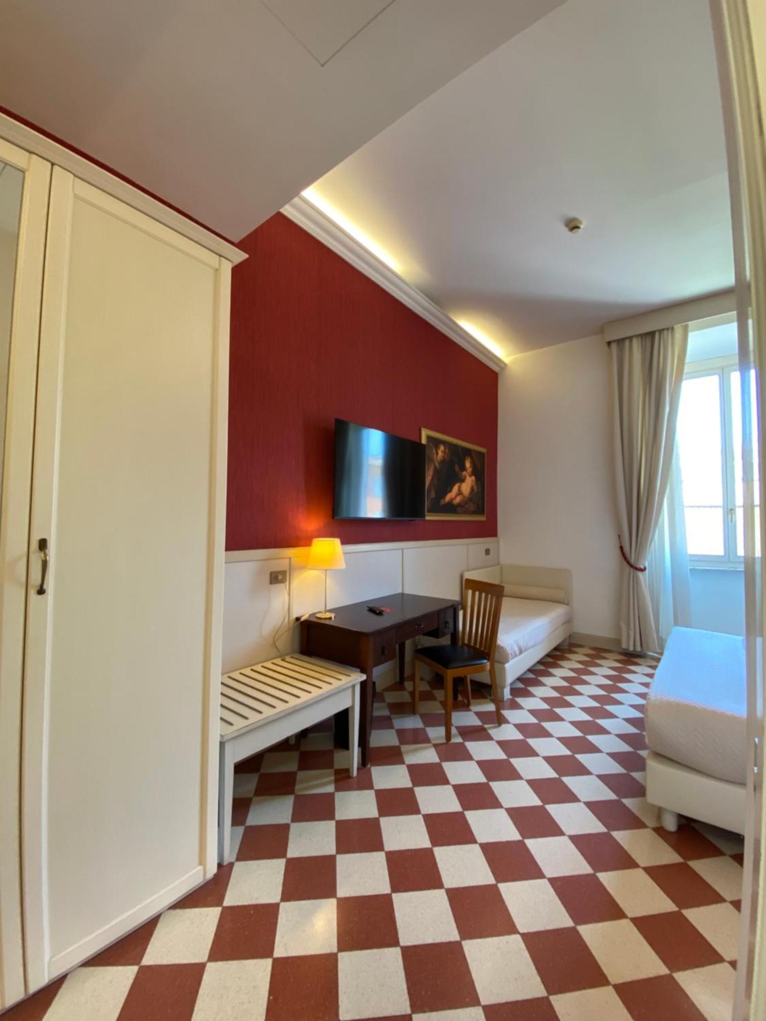 Basilica Hotel 3*