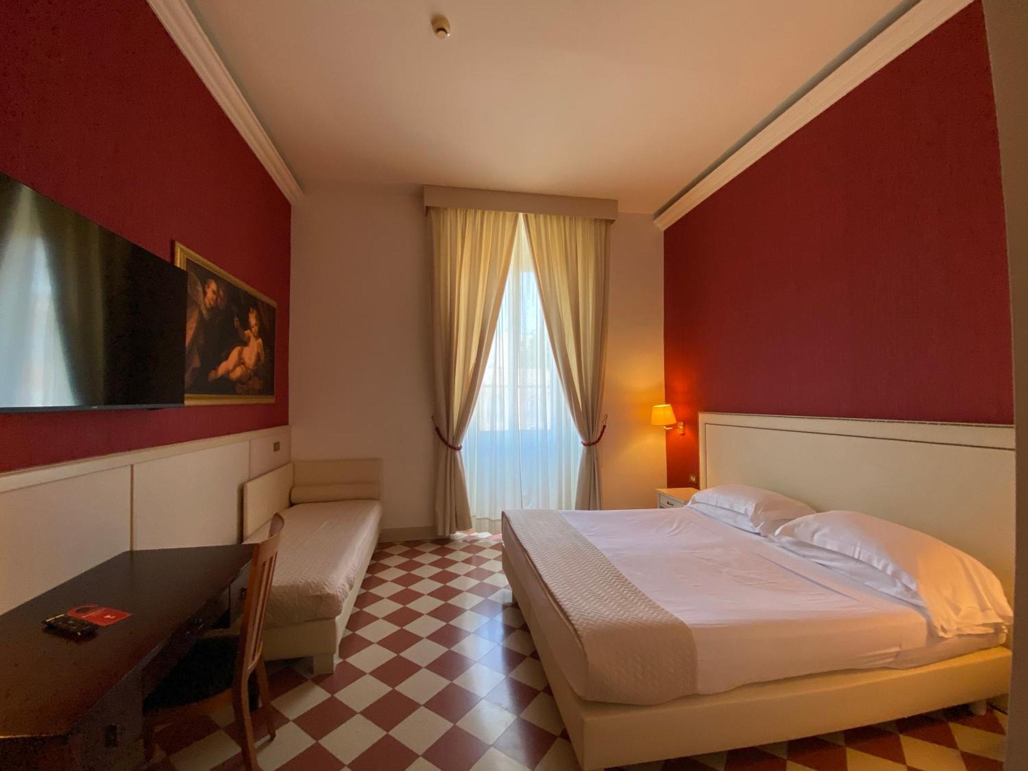 Basilica Hotel 3*