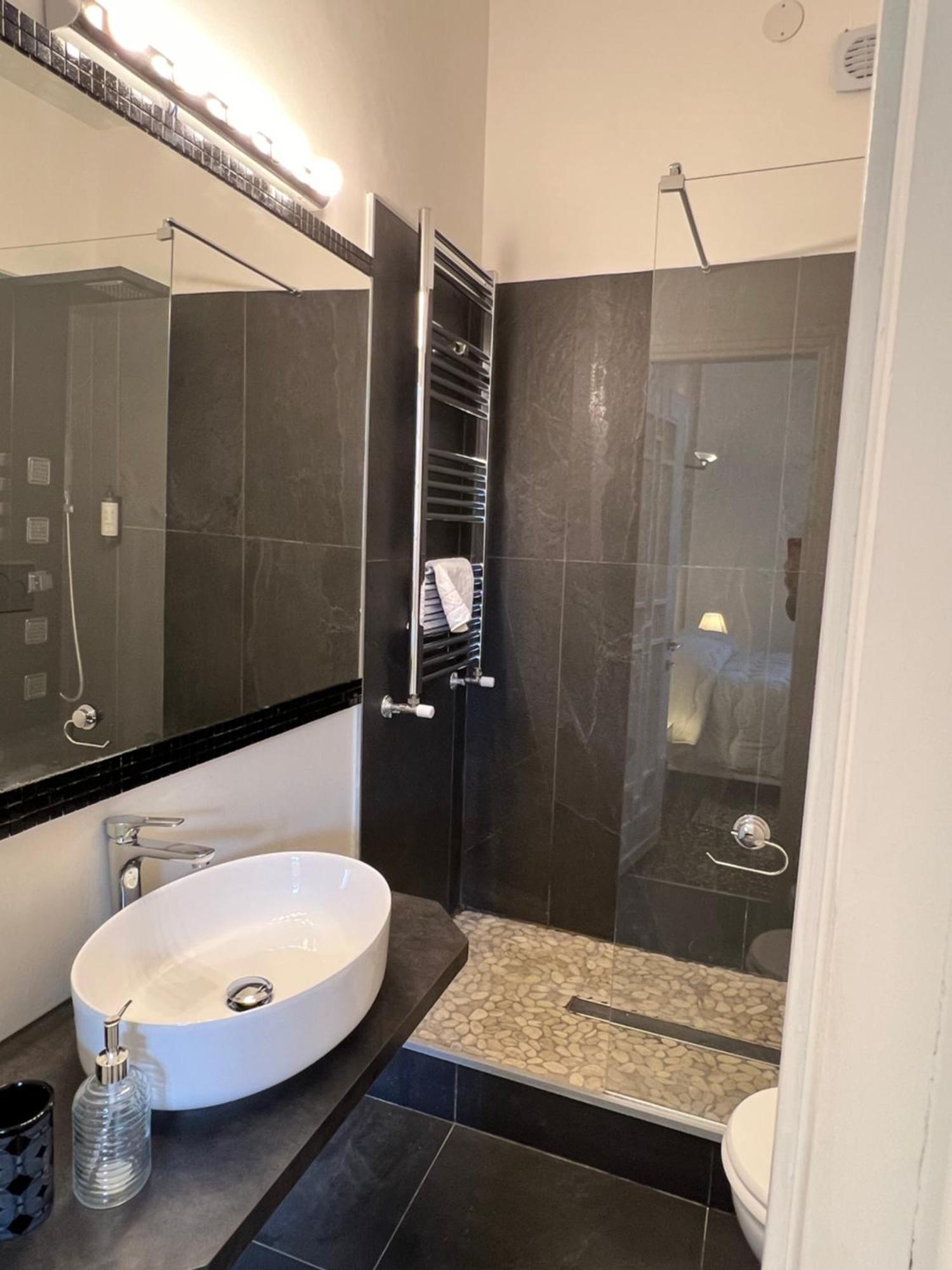 Luxury Anelli Center Of