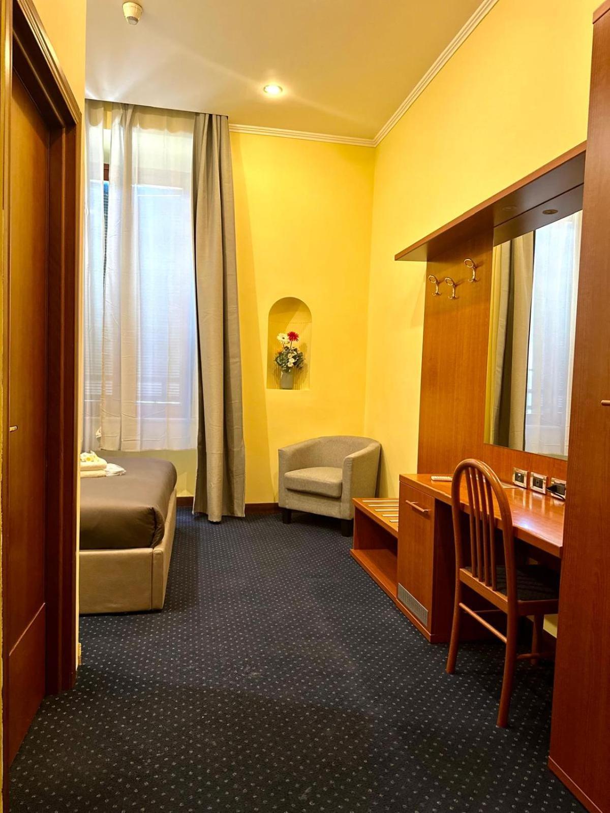 Place Hotel Roma