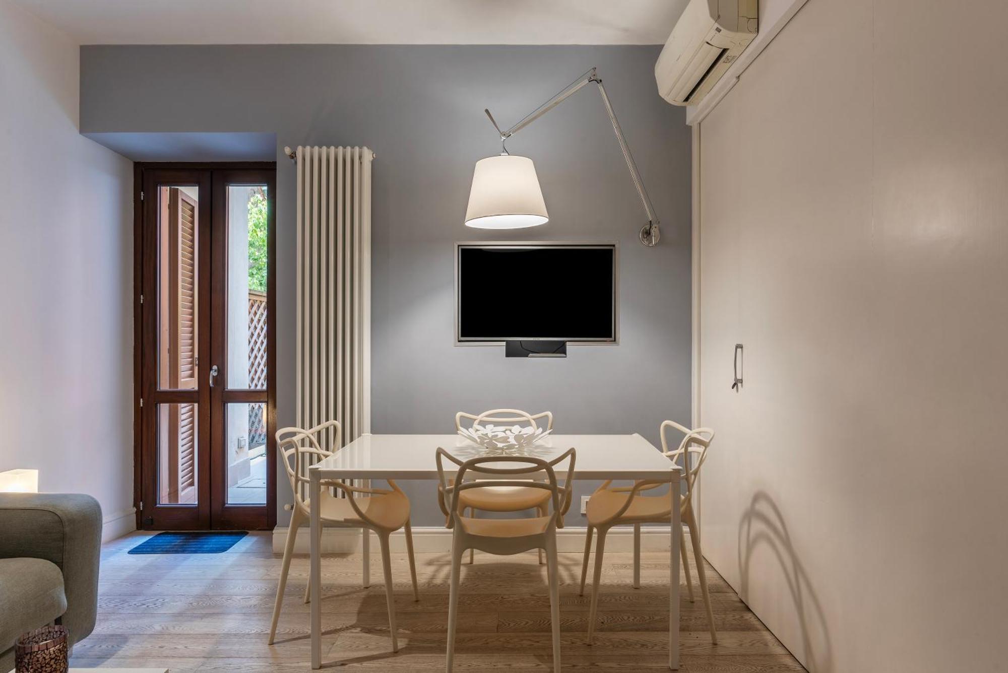 Barberini - Fromhometorome Appartamento