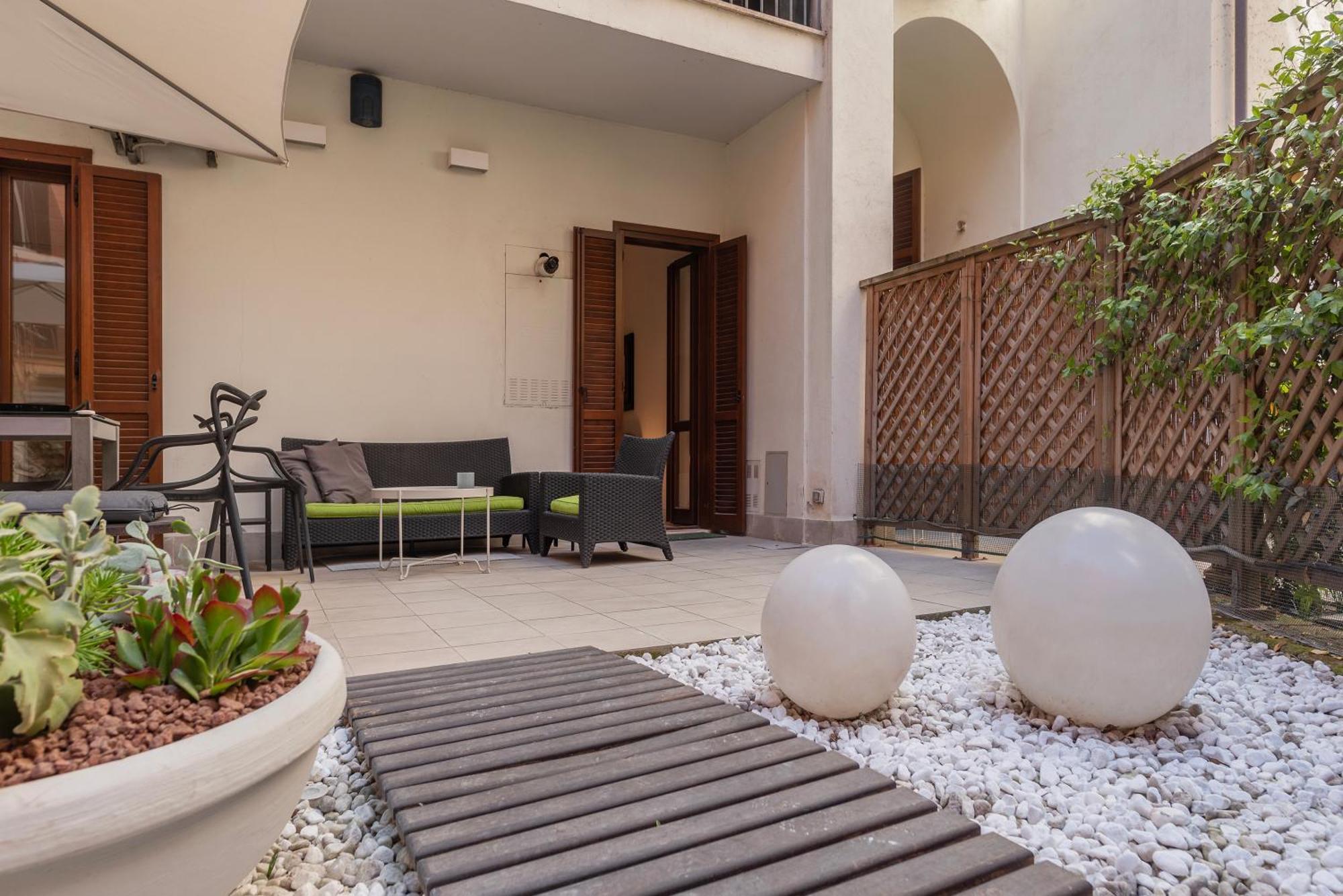 Appartamento Barberini - Fromhometorome *