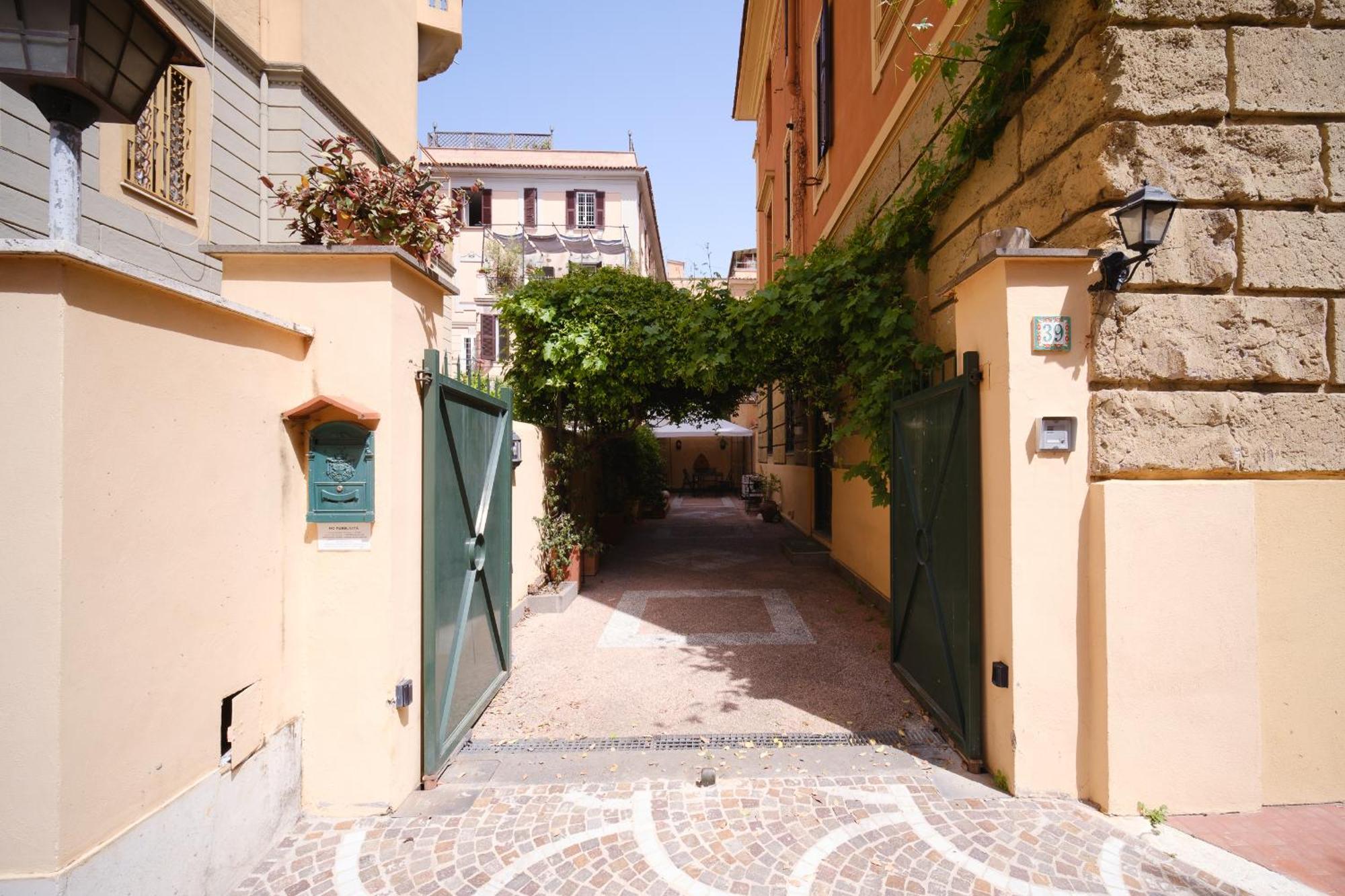 La Casa Del Capitano