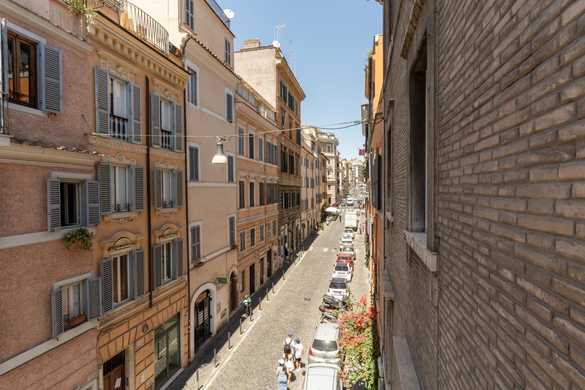Fantini Rooms-monti Affittacamere