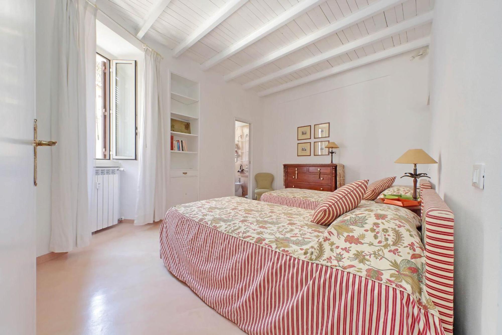 Magical Navona Duplex With Terrace By Halldis Rom