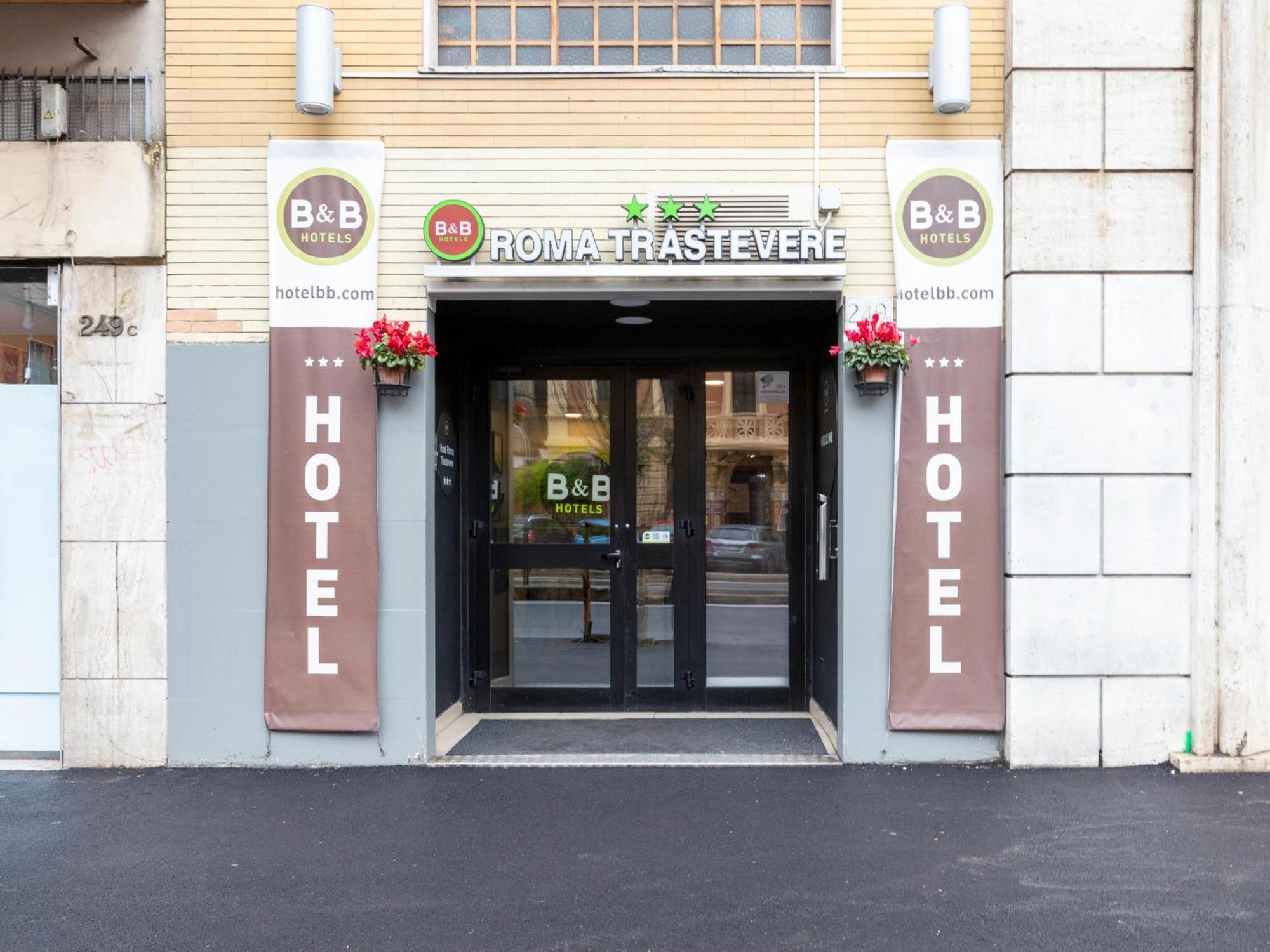 Trastevere 3* Roma