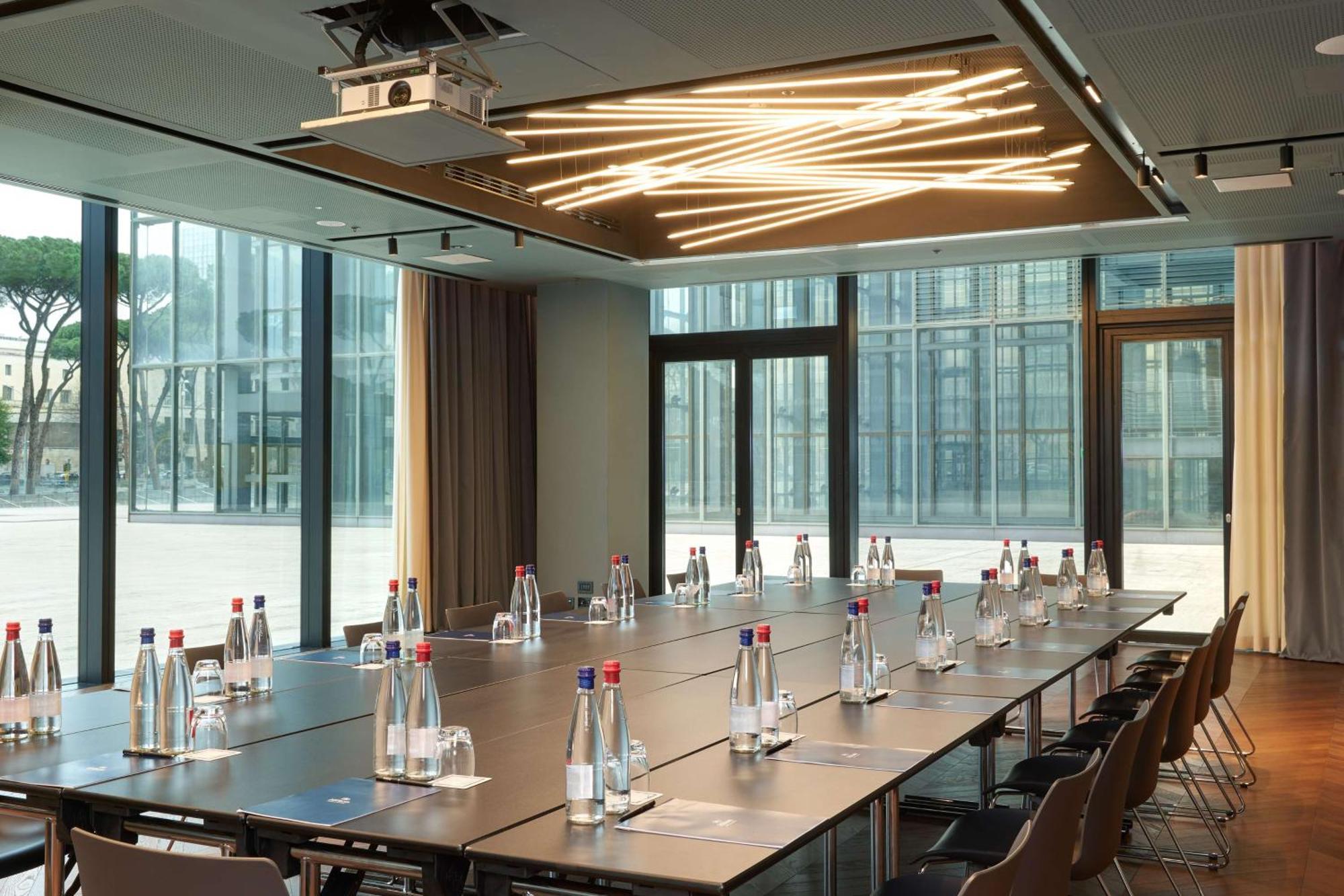 Hilton Eur La Hotell