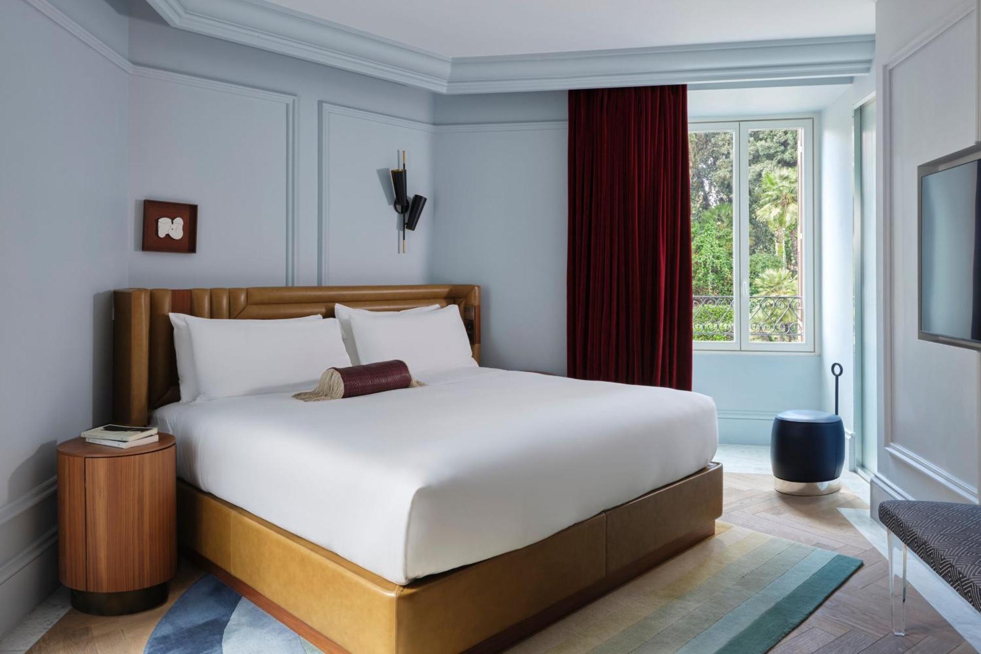 Hotel W 5*