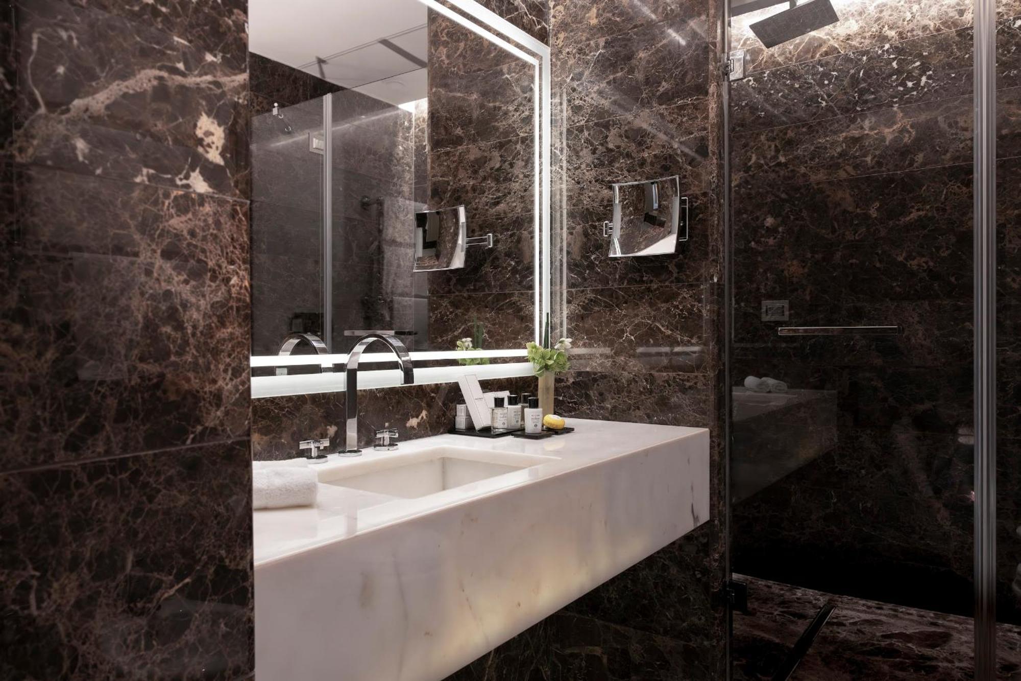 Hotel The First Arte - Preferred & 5*