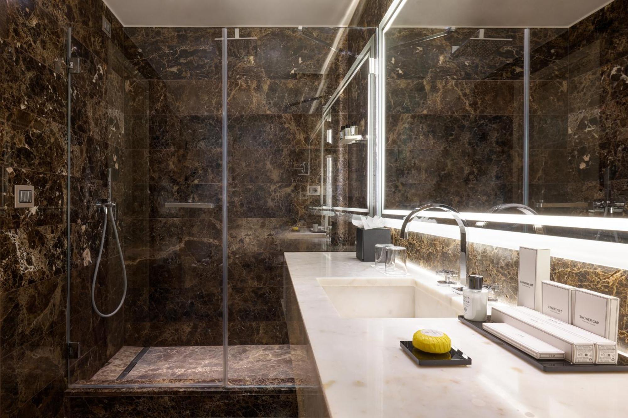The First Arte - Preferred & Hotel Roma