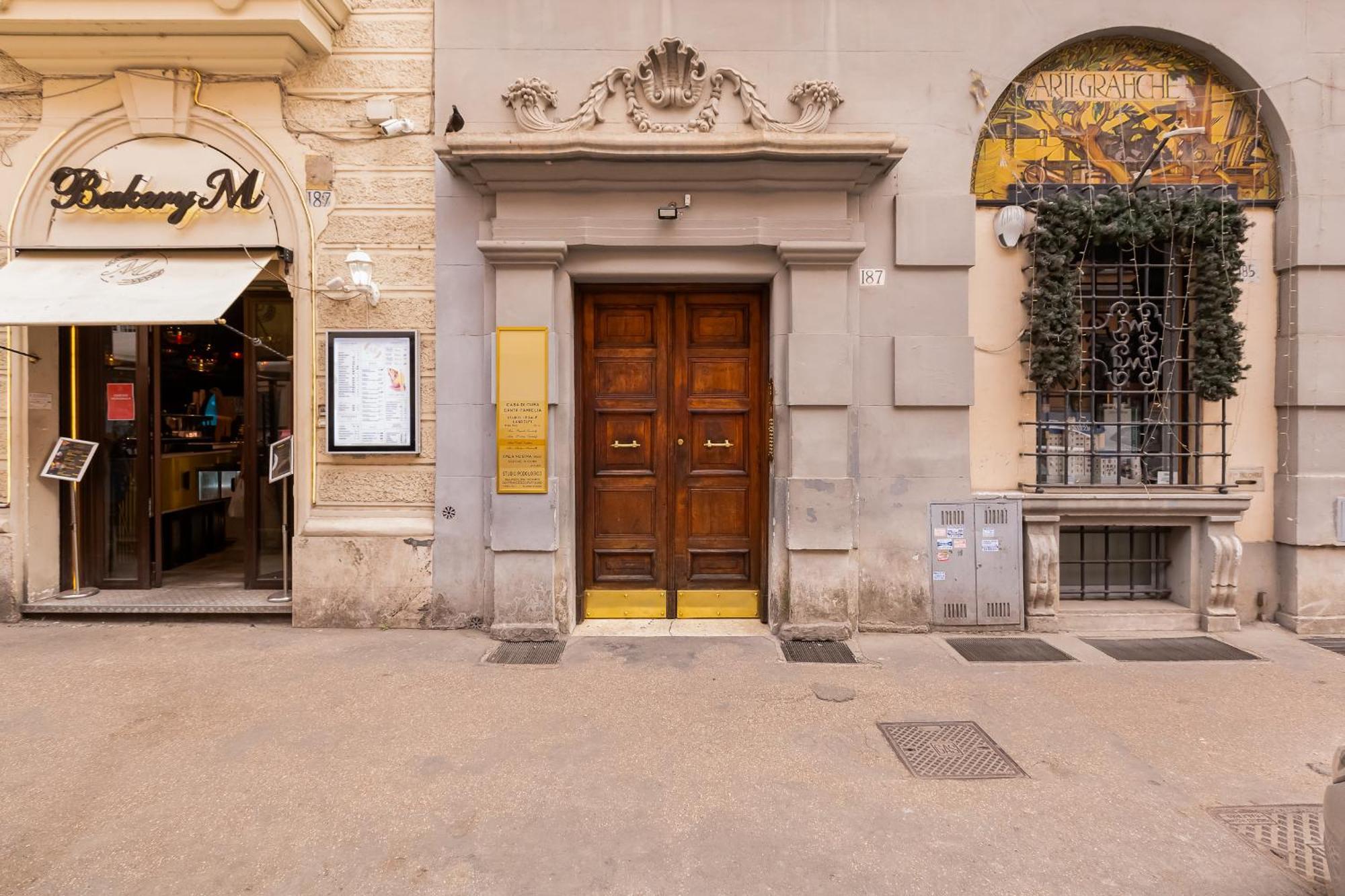 Bmga L Gracchi Lux Lovely 3bdr