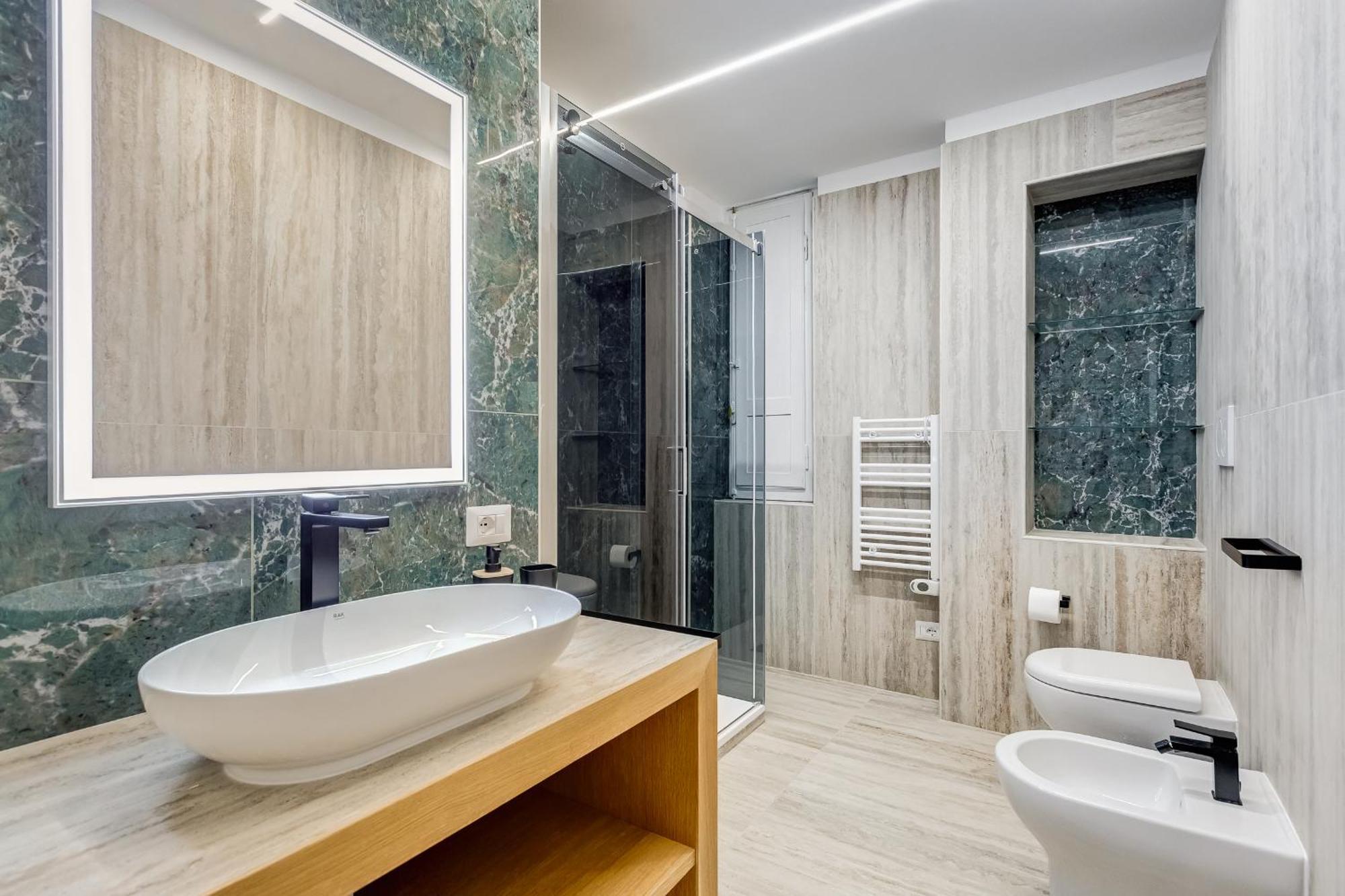 Bmga L Gracchi Lux Lovely 3bdr Leilighet