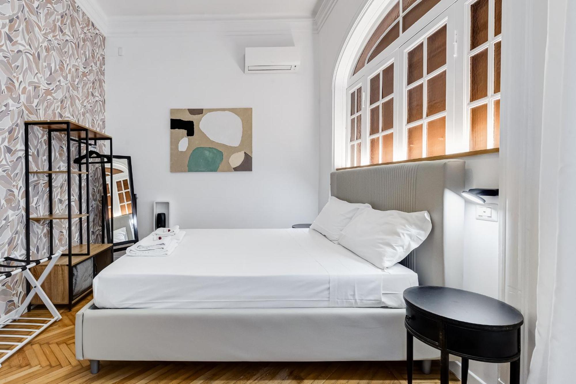 Bmga L Gracchi Lux Lovely 3bdr *