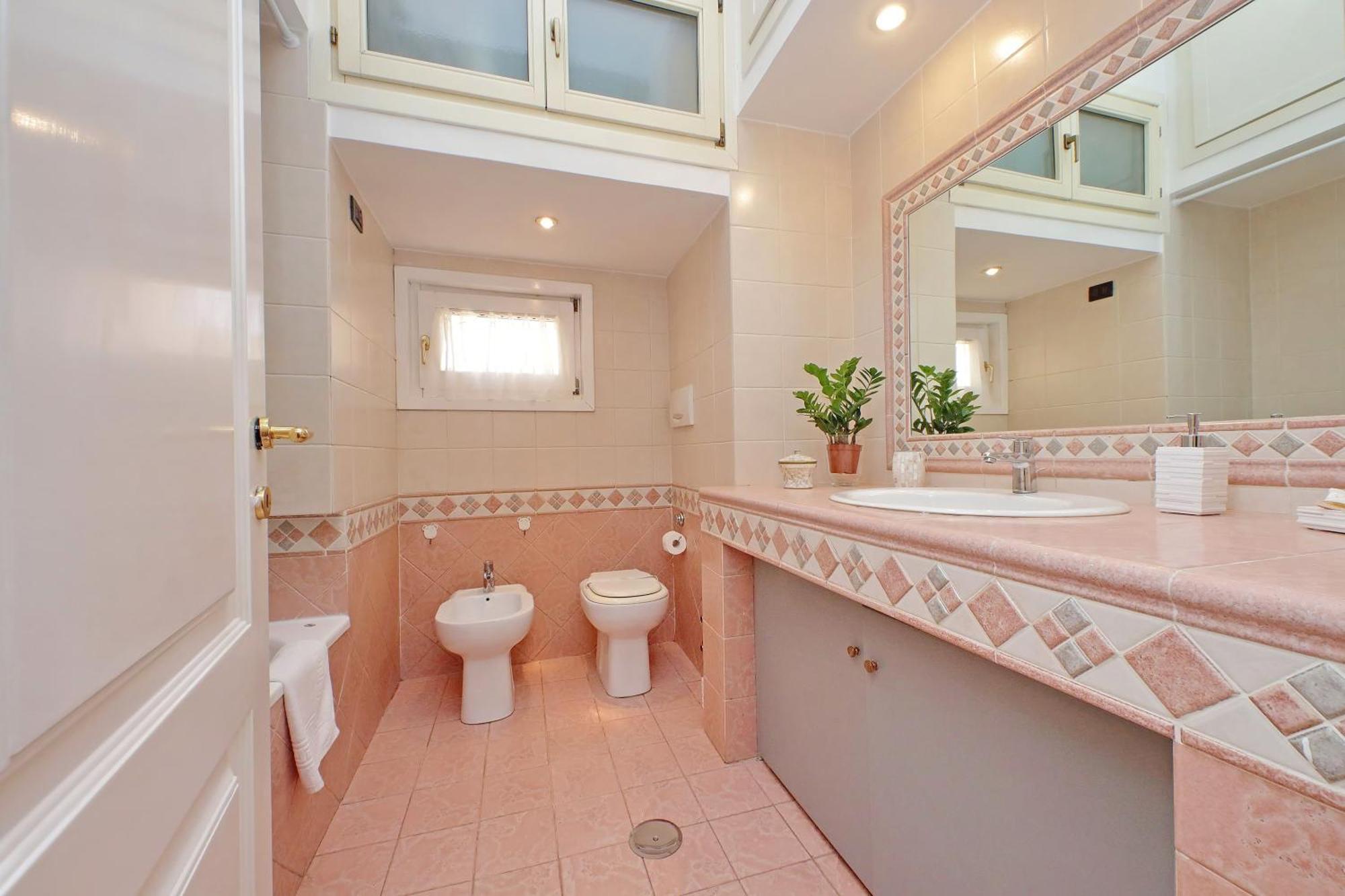 Apartamento A 10 Minuti Da Fontana Di Trevi - Casa Signorile Roma