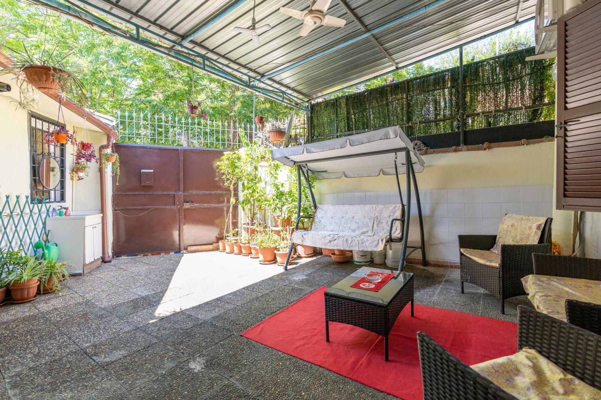 House - Free Wifi - Secret Garden