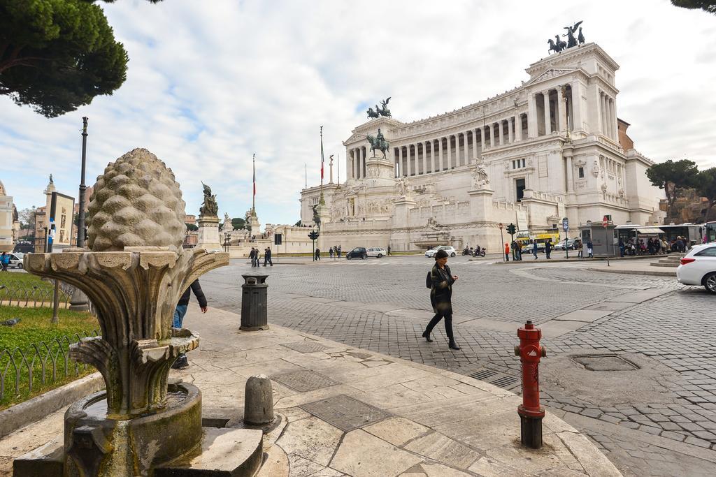 Cs Piazza Venezia Rom