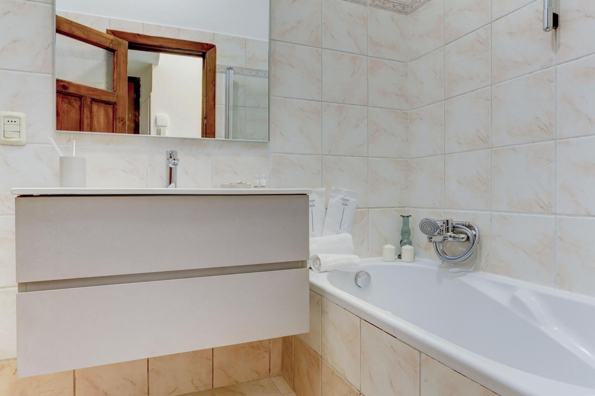 Vatican Doria 64 - And Apartamento *