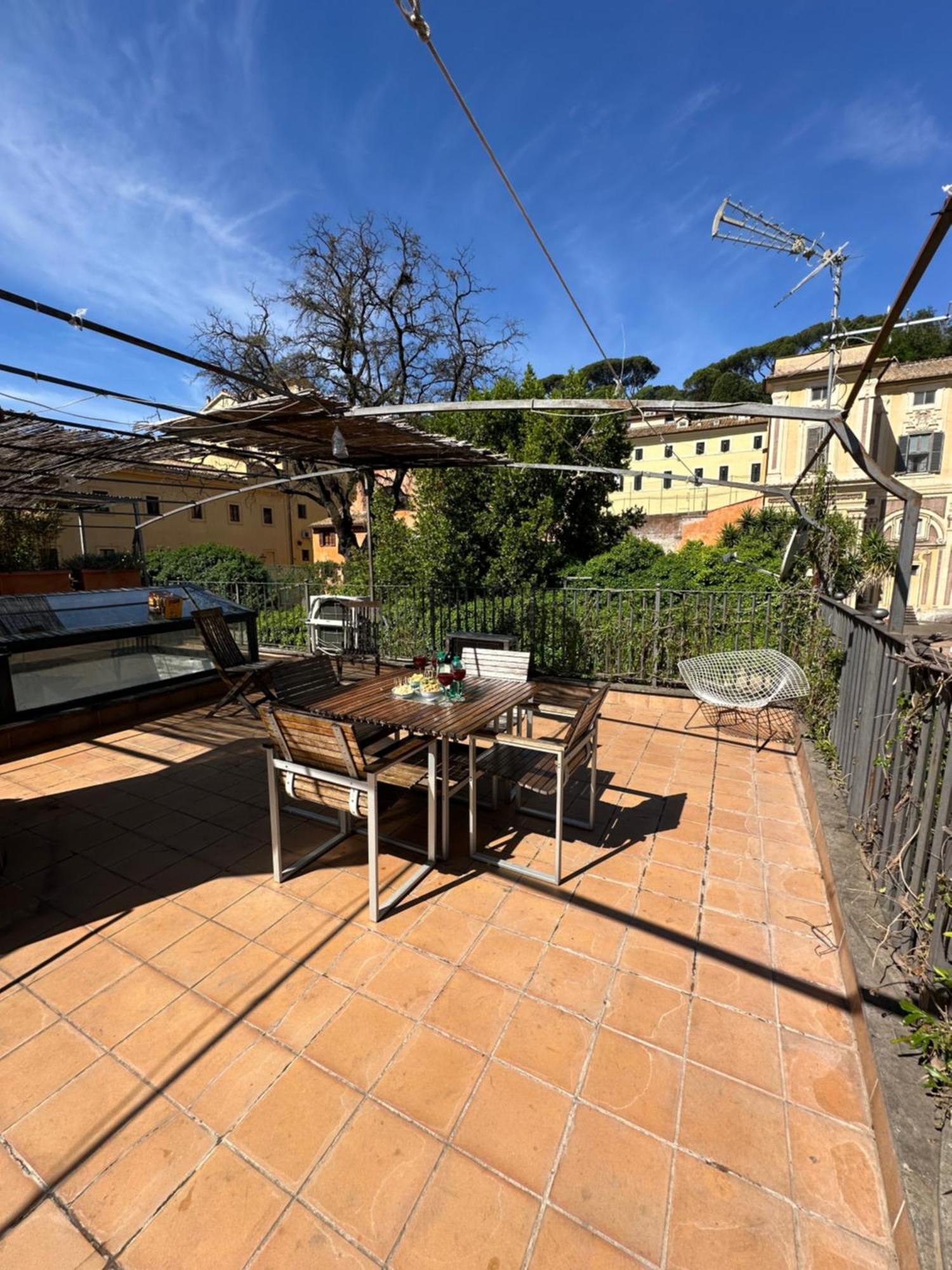 Apartamento Nuovo Loft A Trastevere Con Super Terrazza