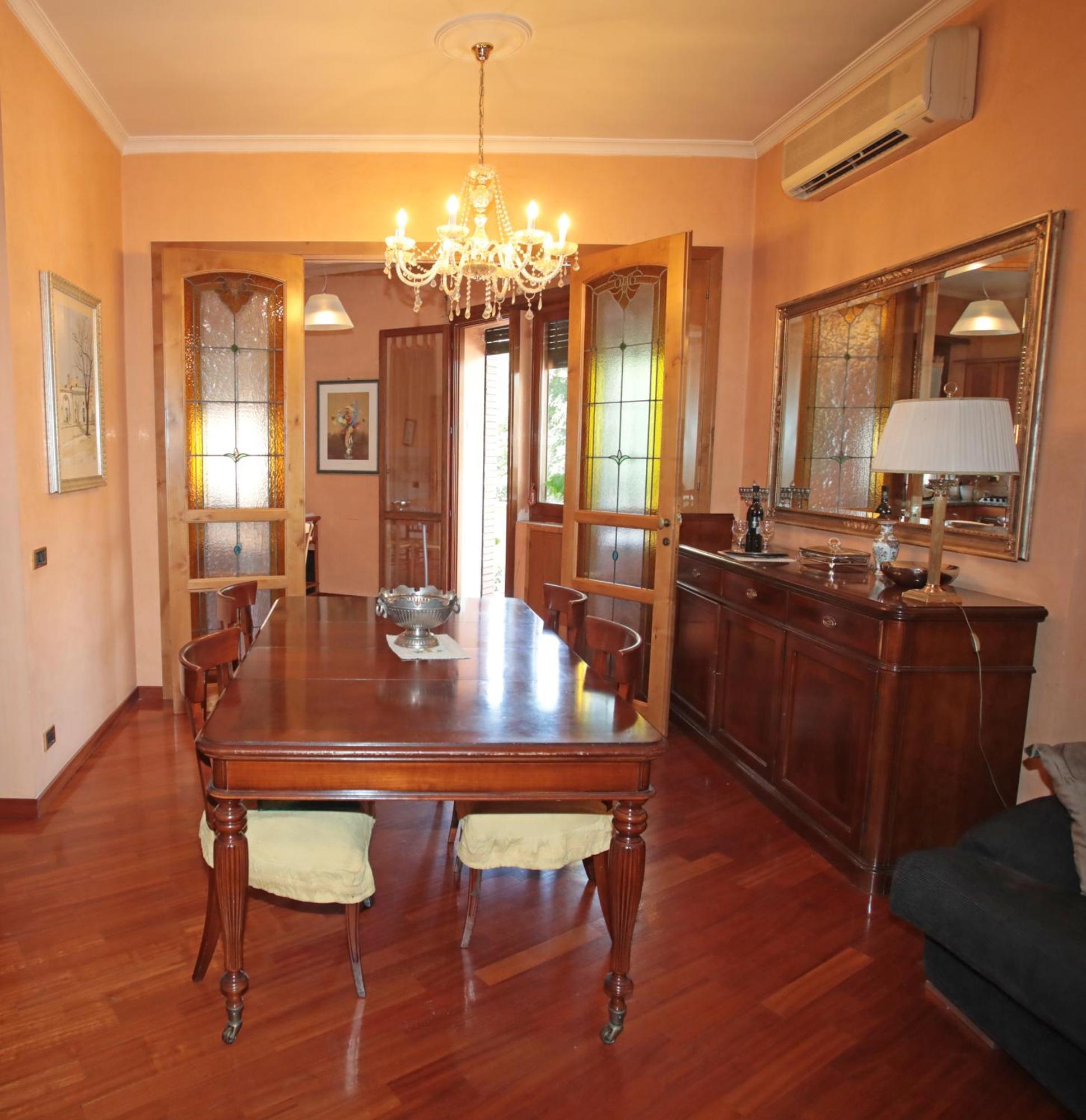 Luxurious Near Leilighet Roma