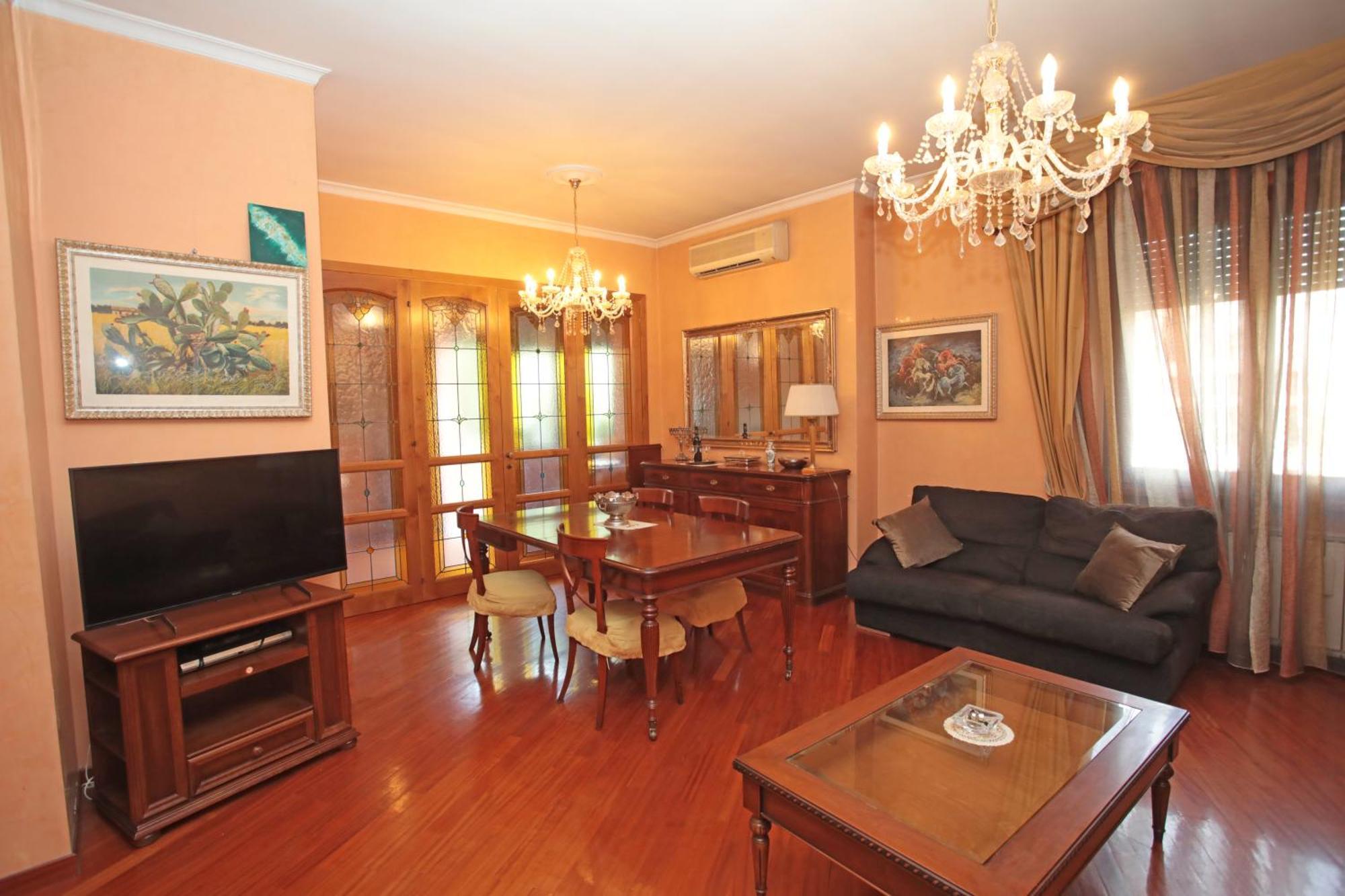 Luxurious Near *