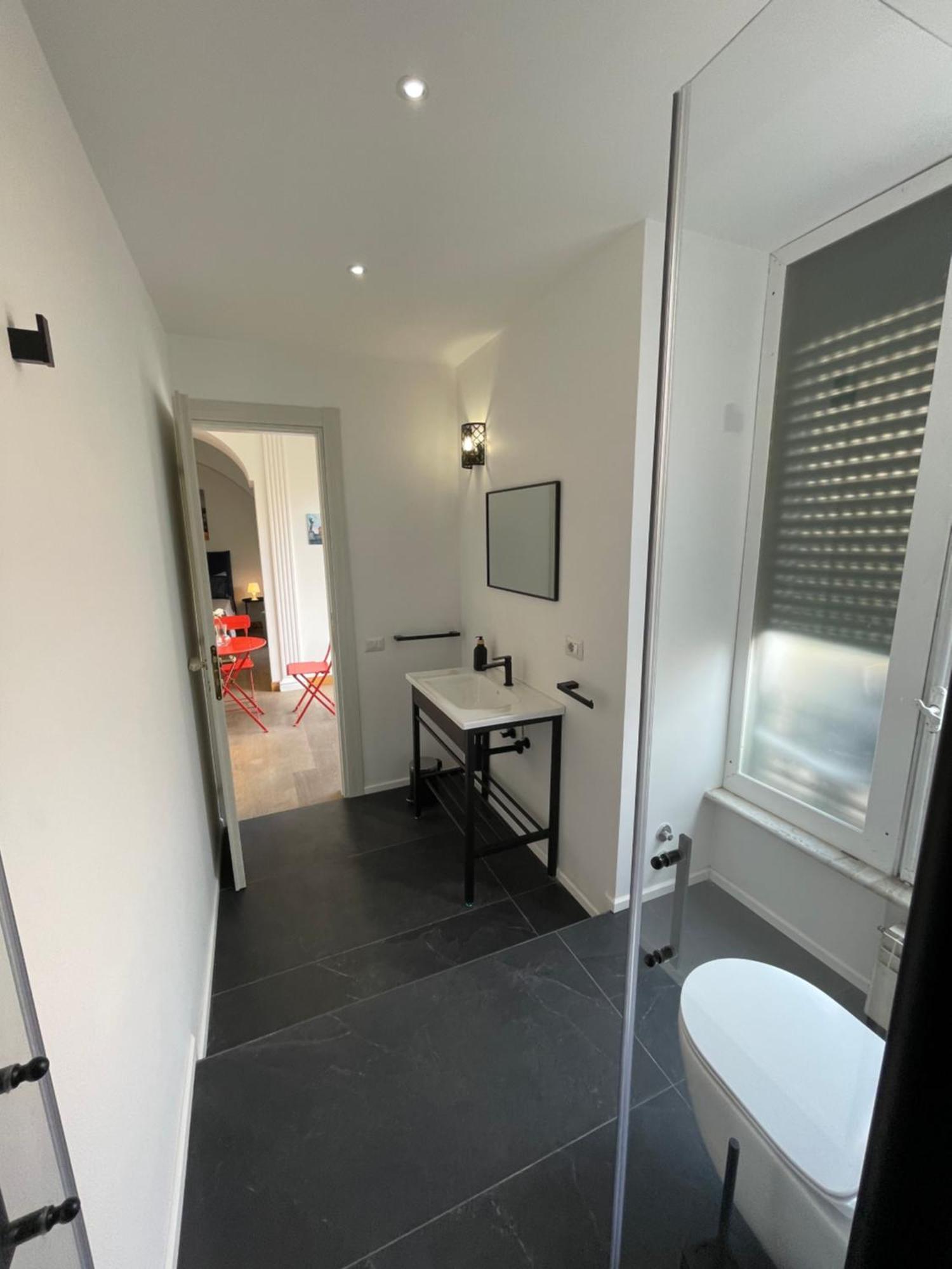 Giulia Mesa Apartamento