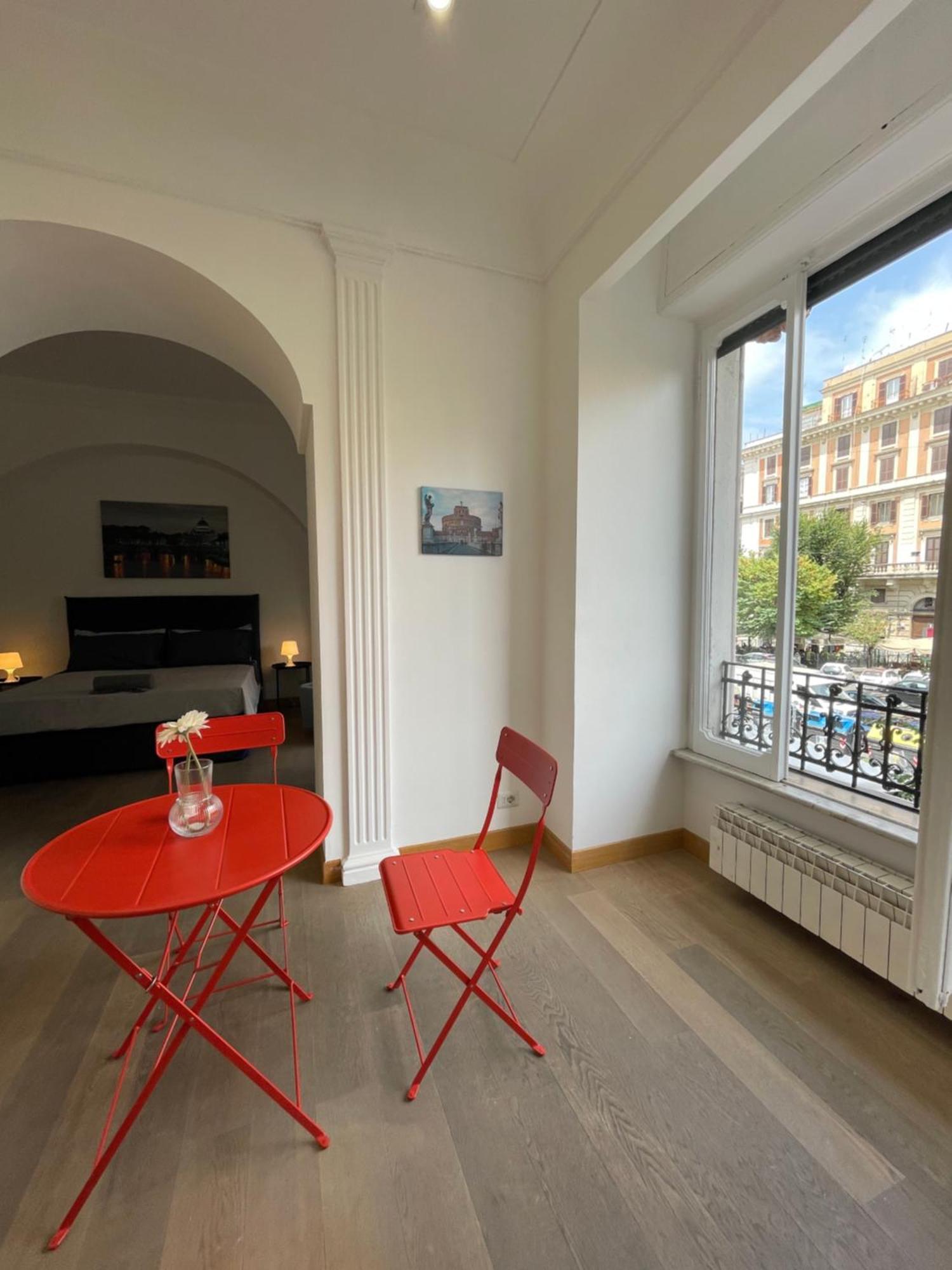 Giulia Mesa Apartamento *