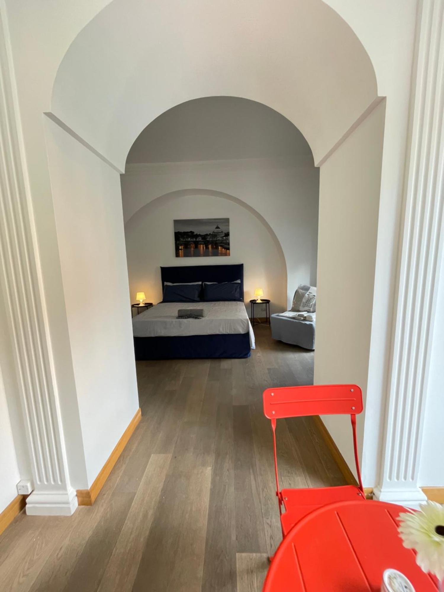 Giulia Mesa Apartamento