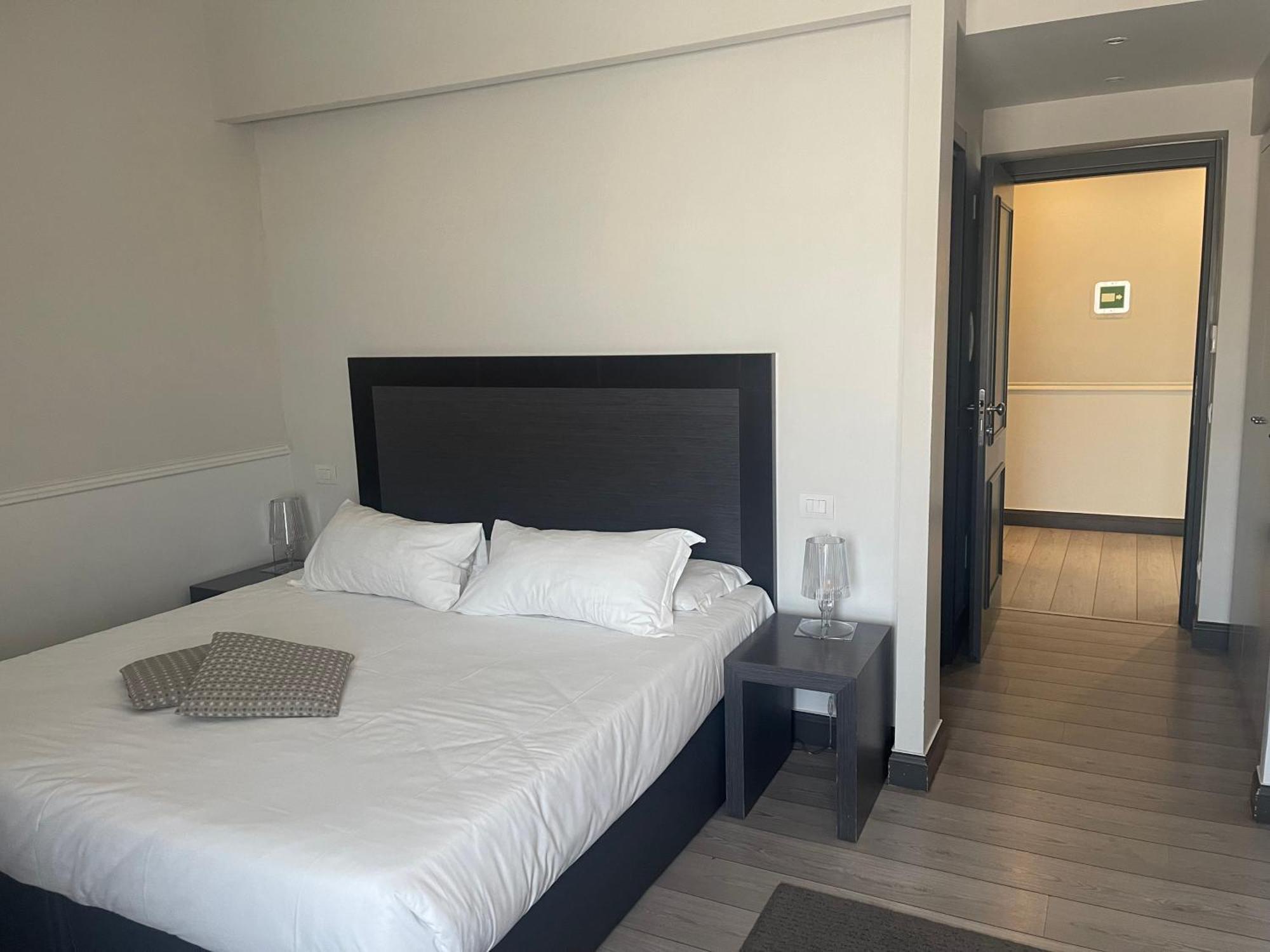 Nazionale 51 Group Bed & Breakfast 3*