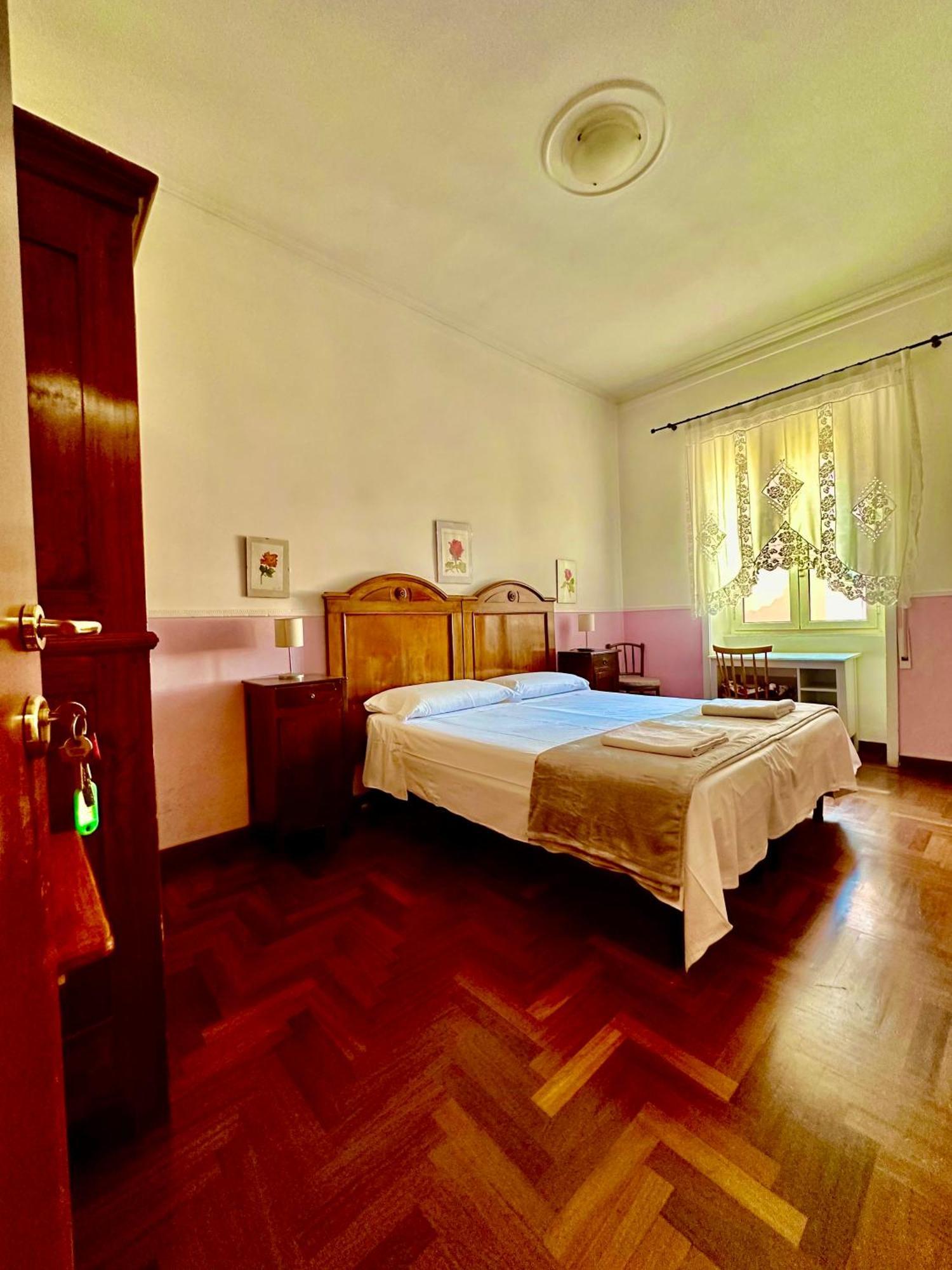 Gjestgiverier Pardis 3*