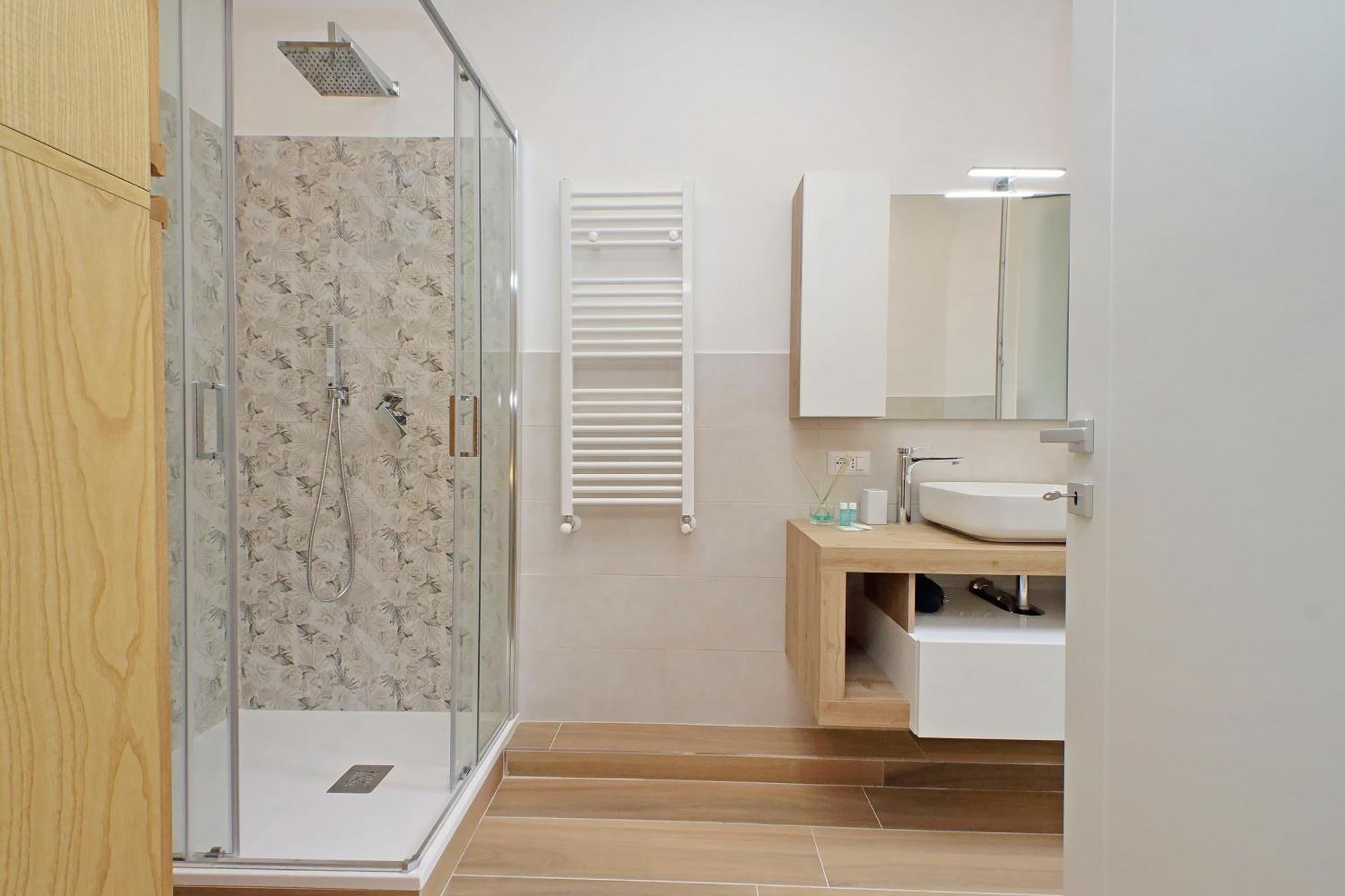 Apartment Prestigious Re Di *