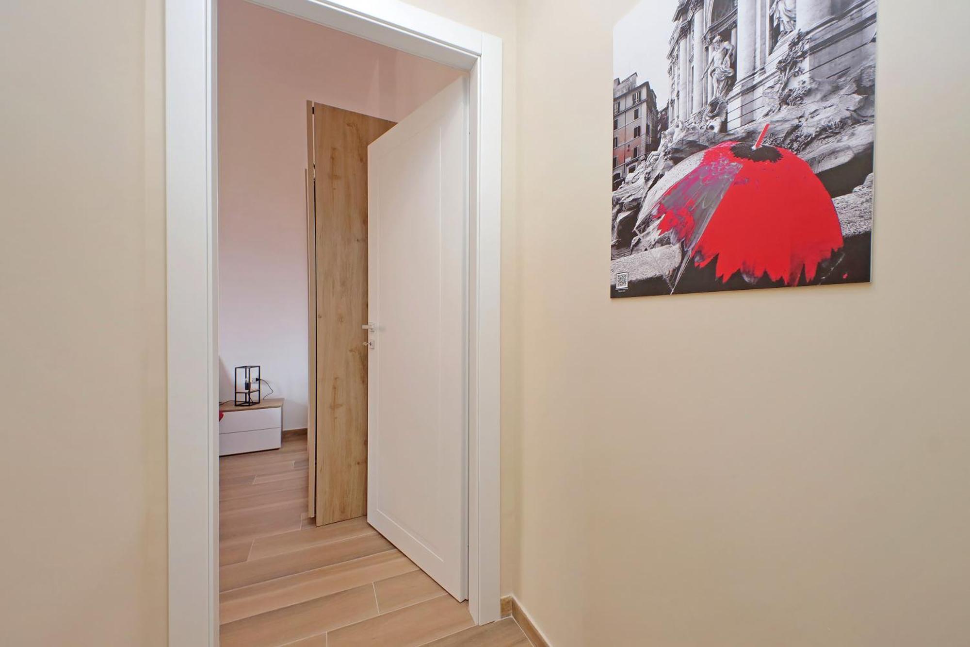 Prestigious Re Di Apartment