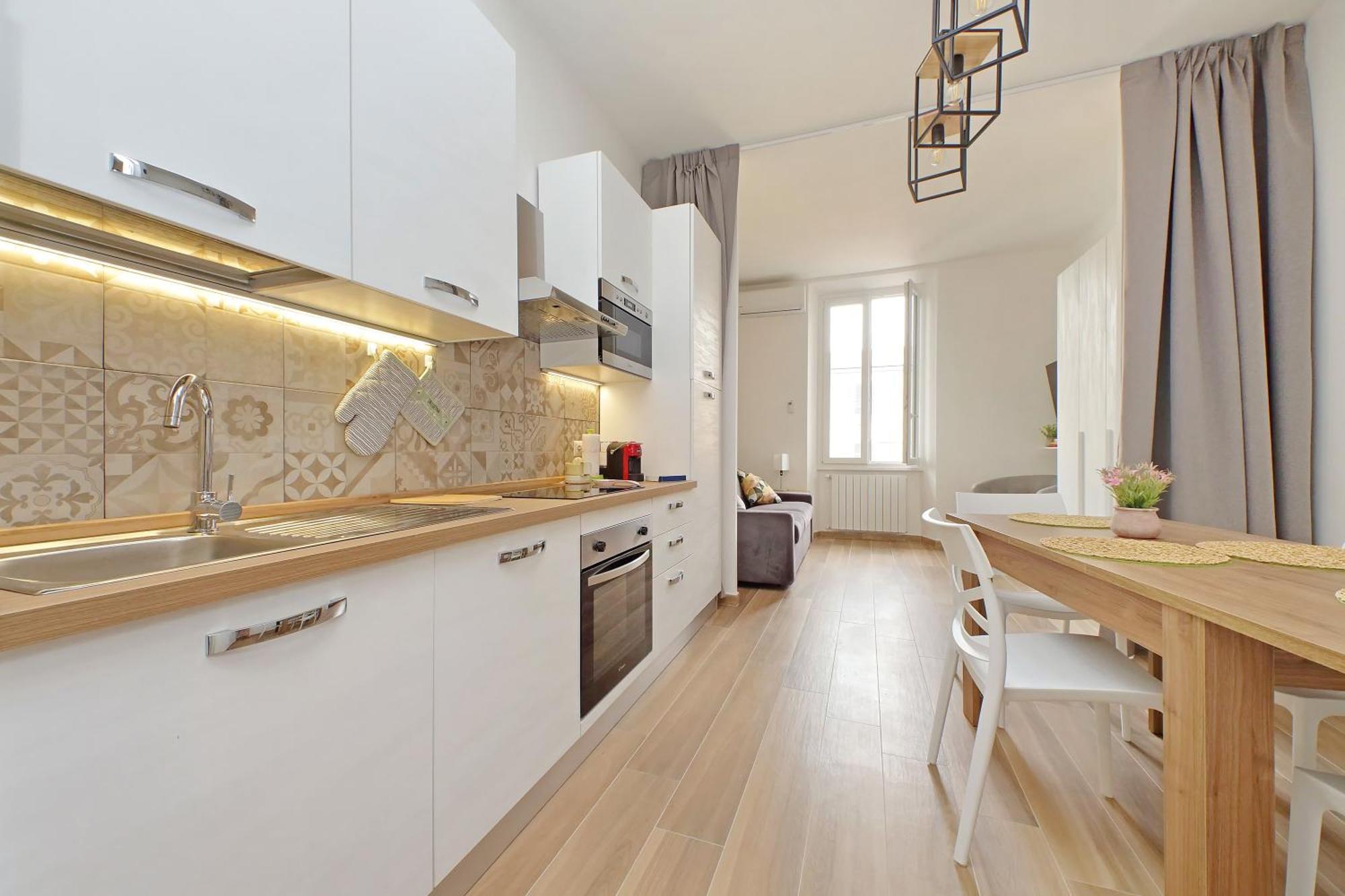 Prestigious Re Di Apartment Rom