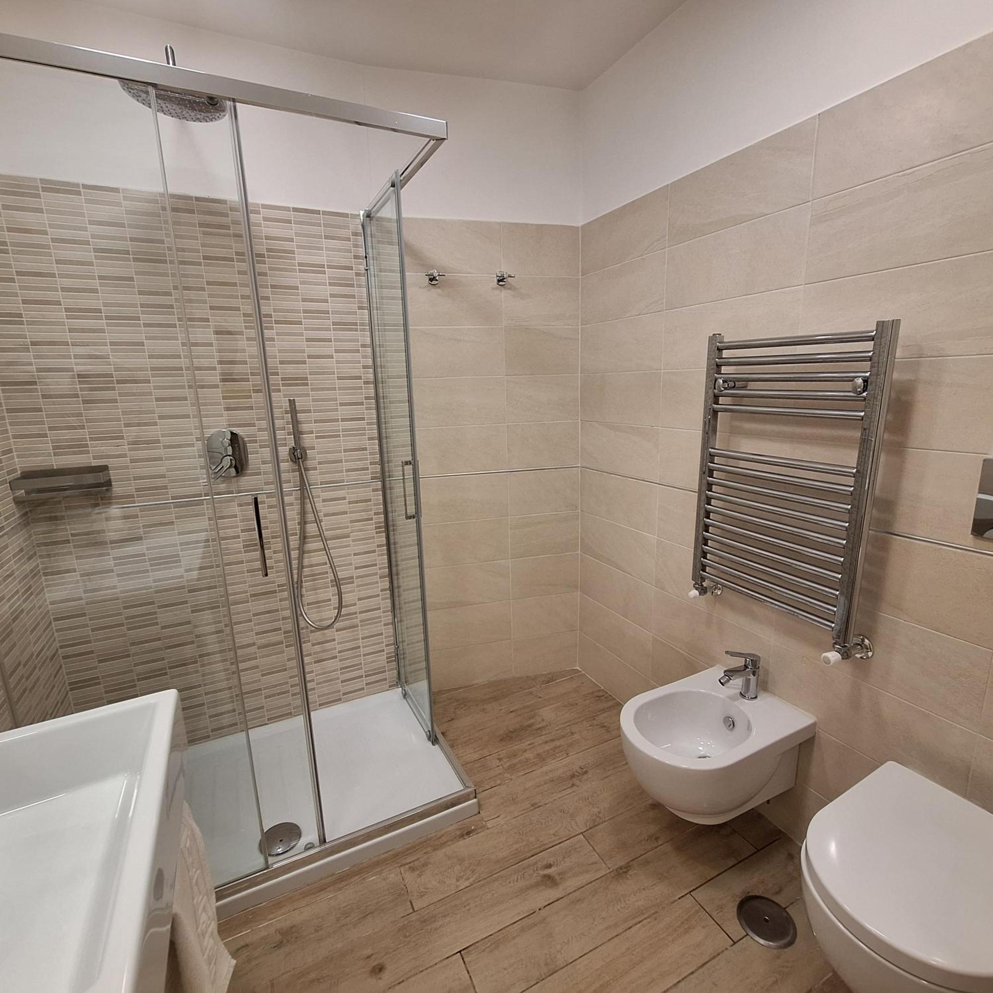 Residenze Serventi Longhi *