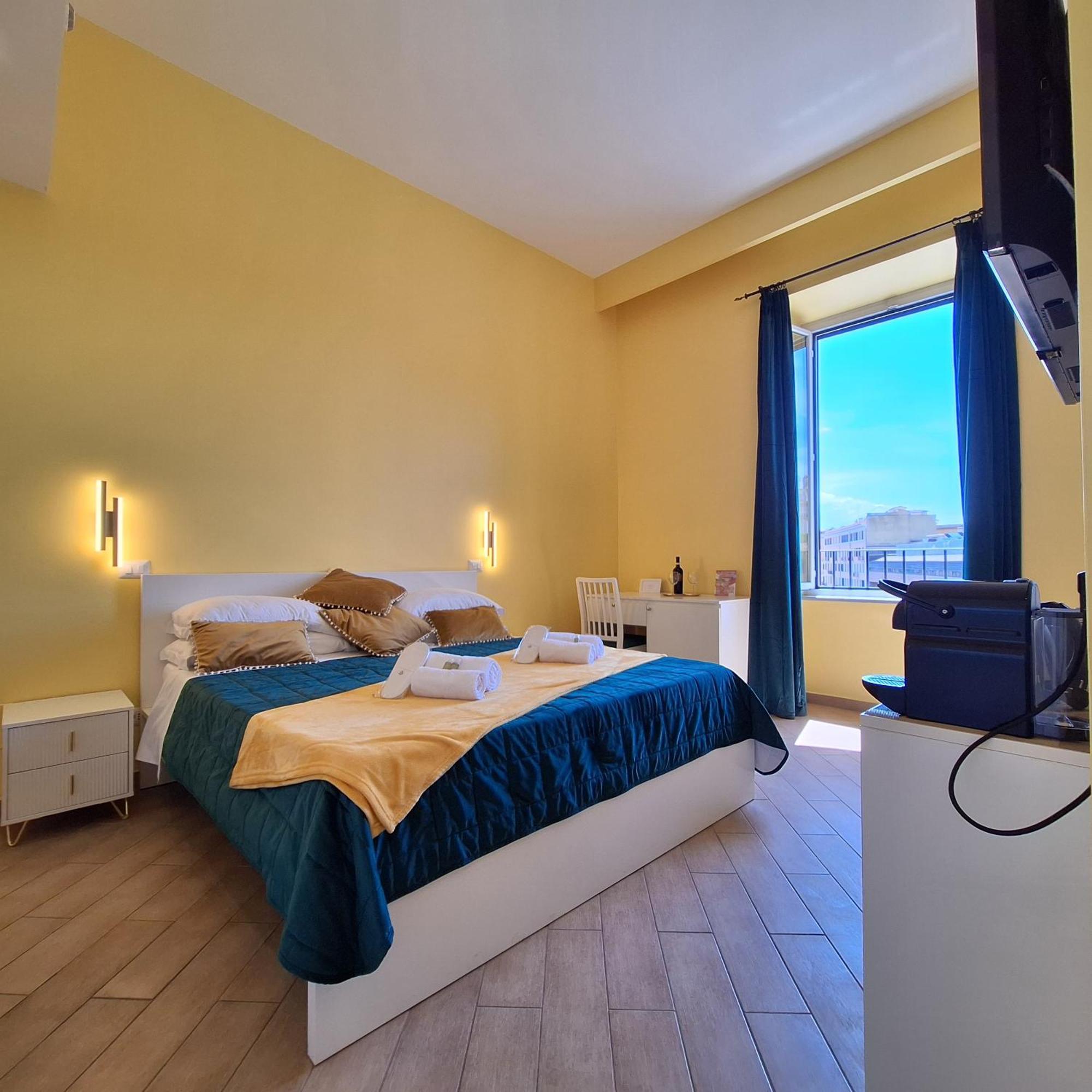 Residenze Serventi Longhi *