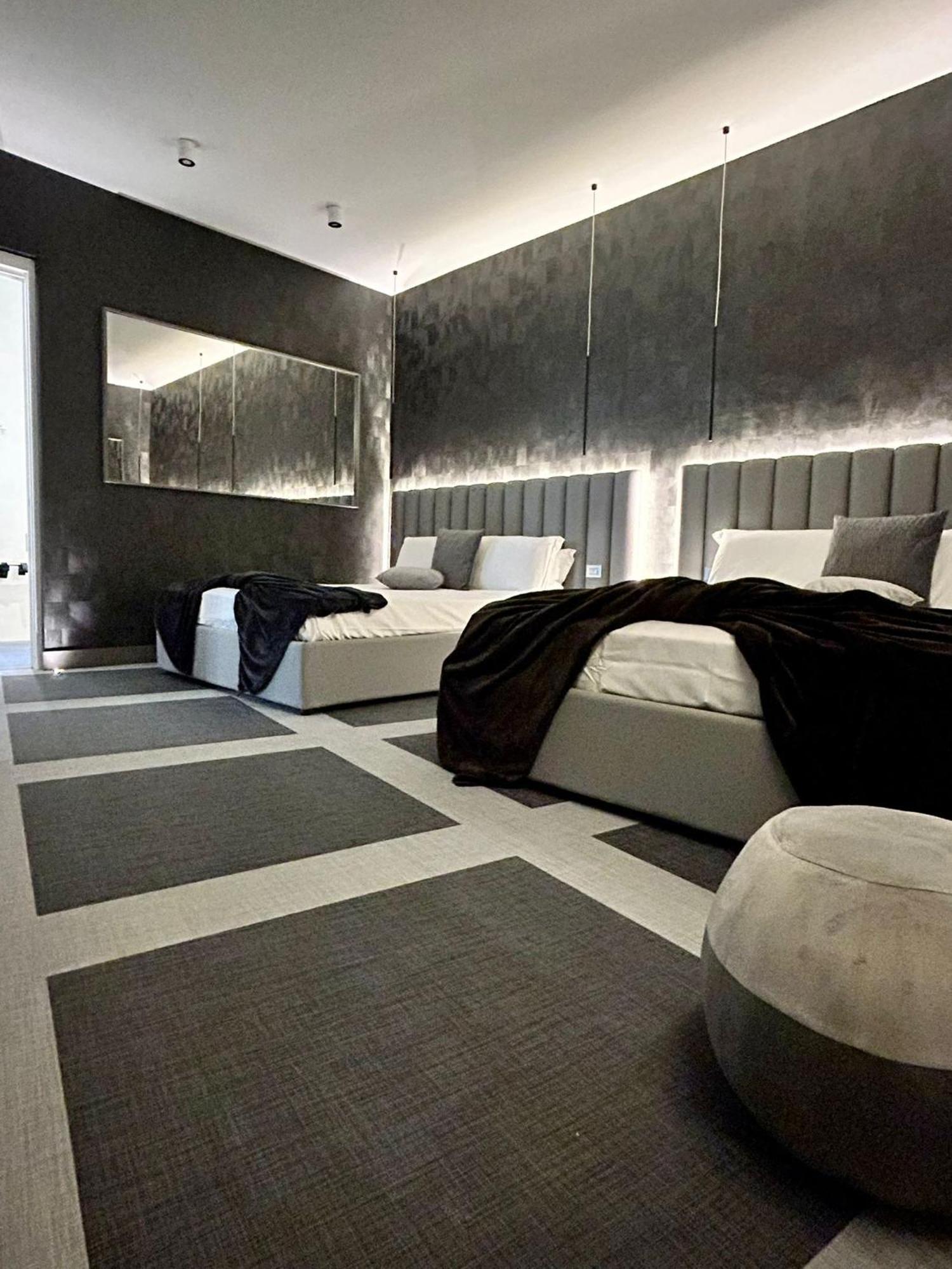 Private Luxury 2* Rom
