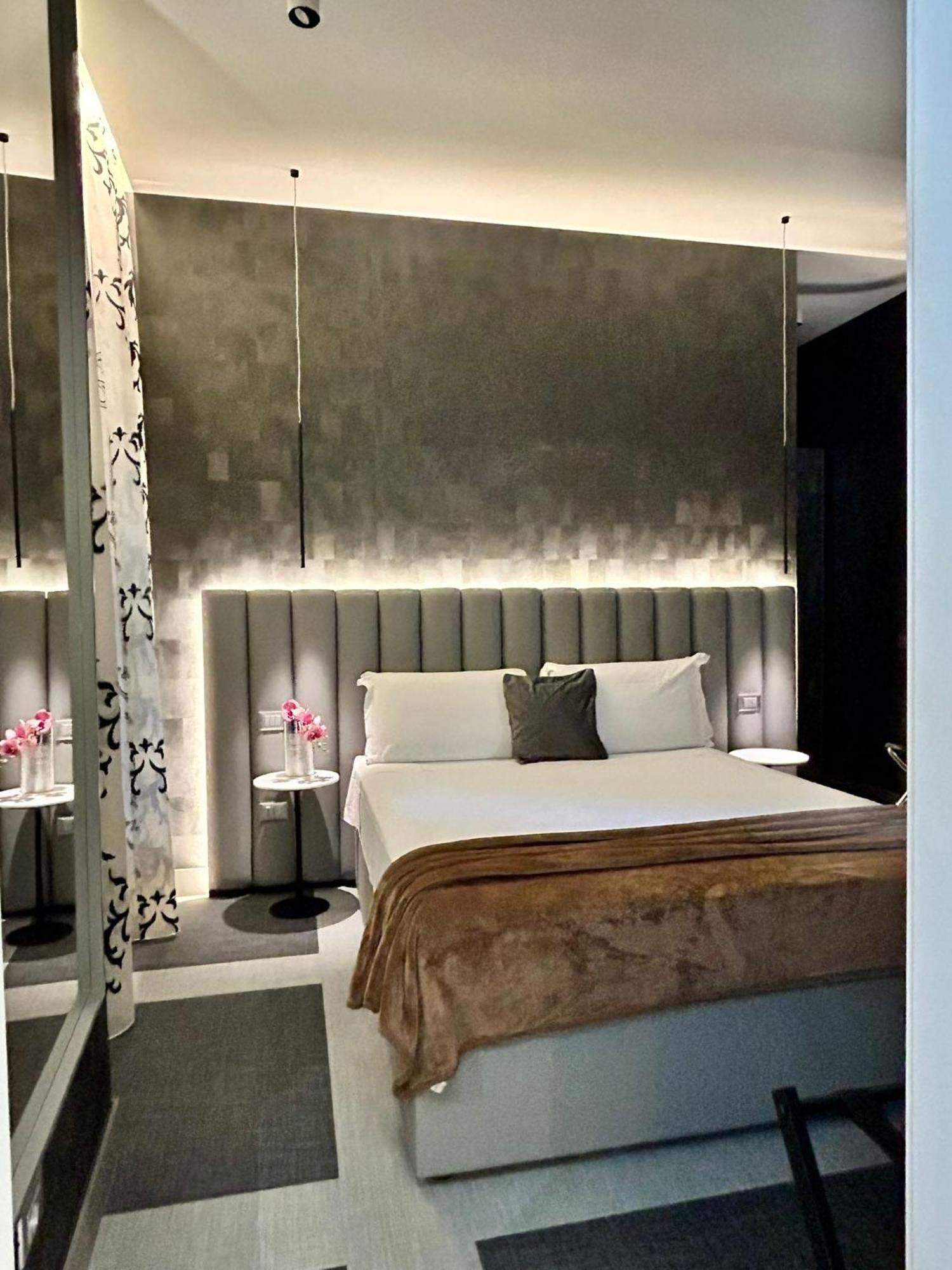 Private Luxury 2* Rom