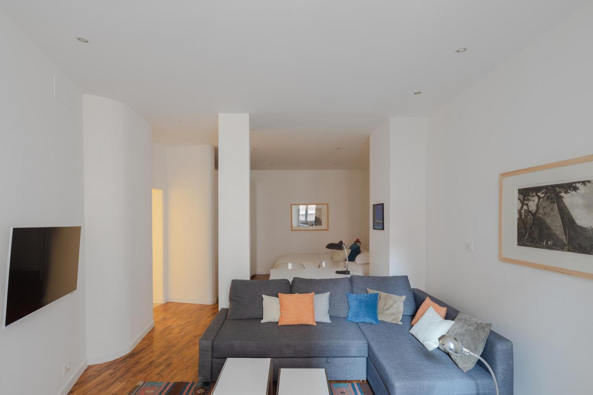 Modern Pied A Terre Near Piazza Navona Appartamento