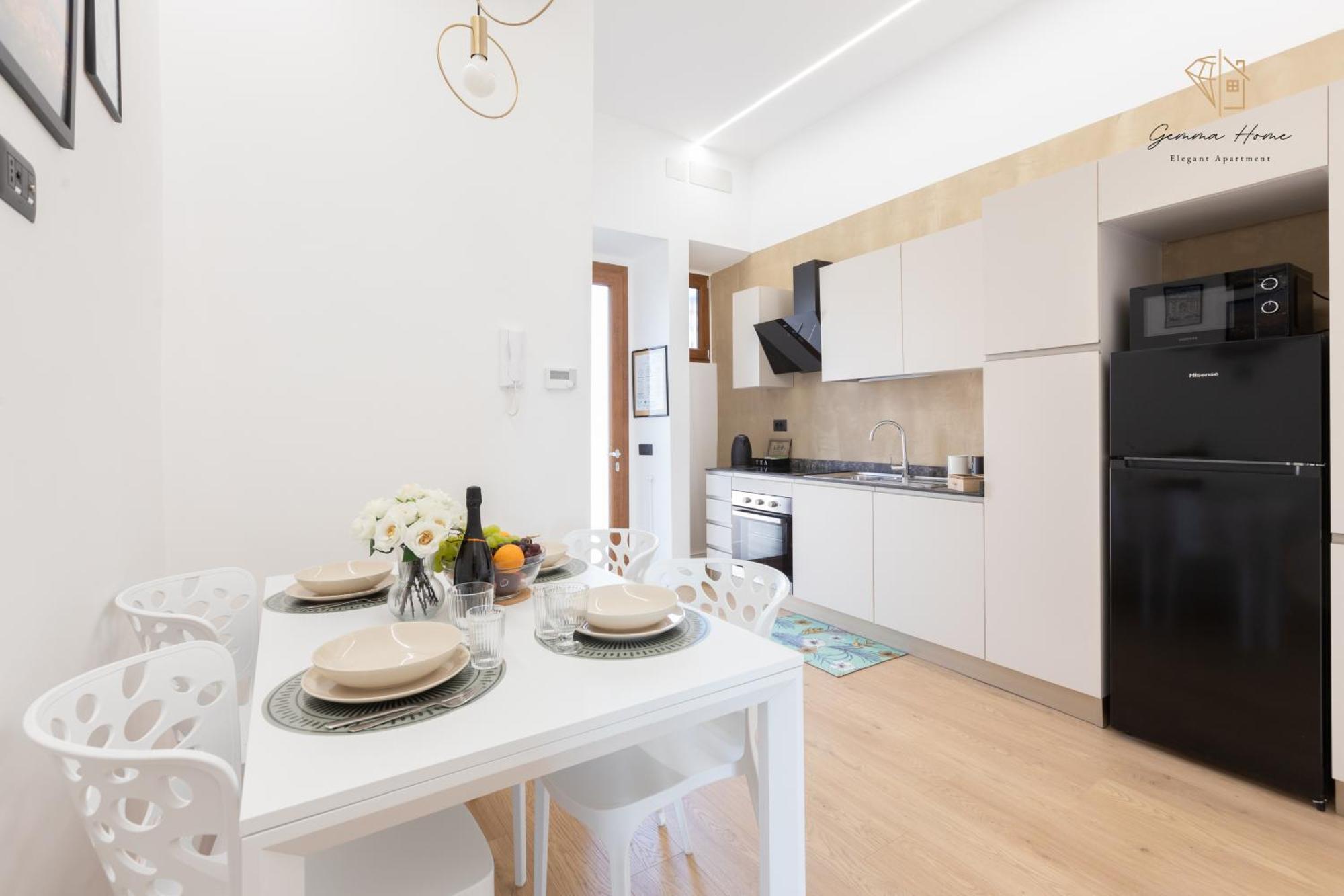 Apartamento Gemma House - 100mt To Metro Station, 2 En-suite Bathrooms