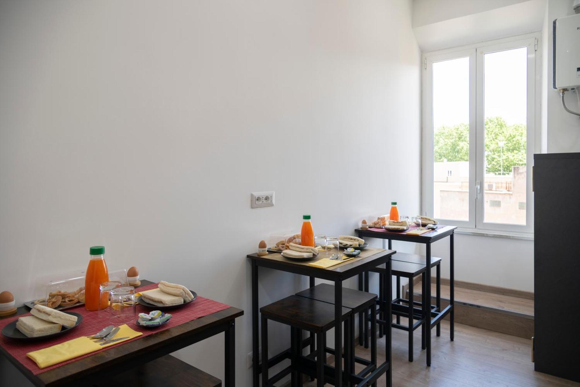 Trastevere New Luxury Acomodação com café da manhã 