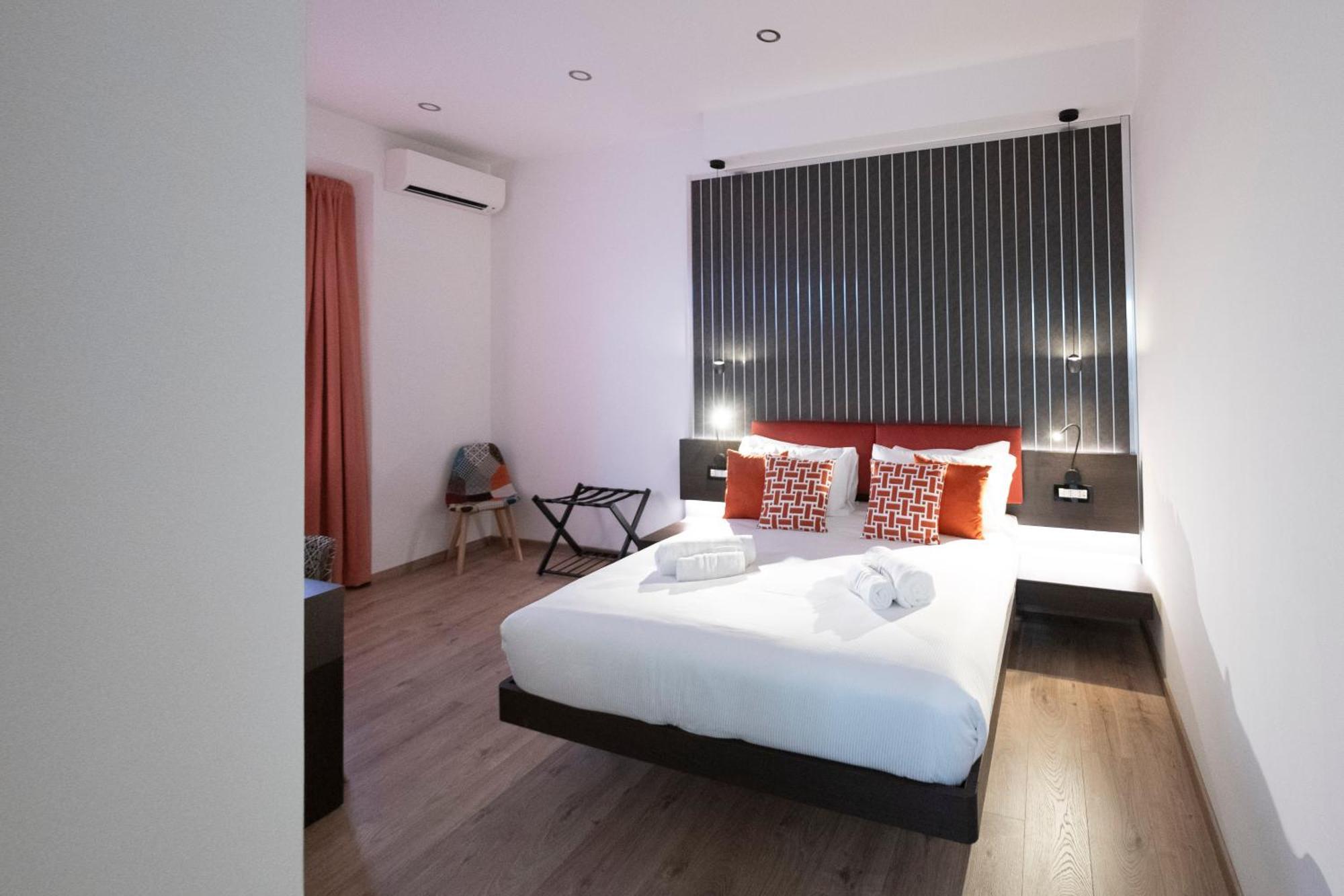 Trastevere New Luxury Acomodação com café da manhã  *