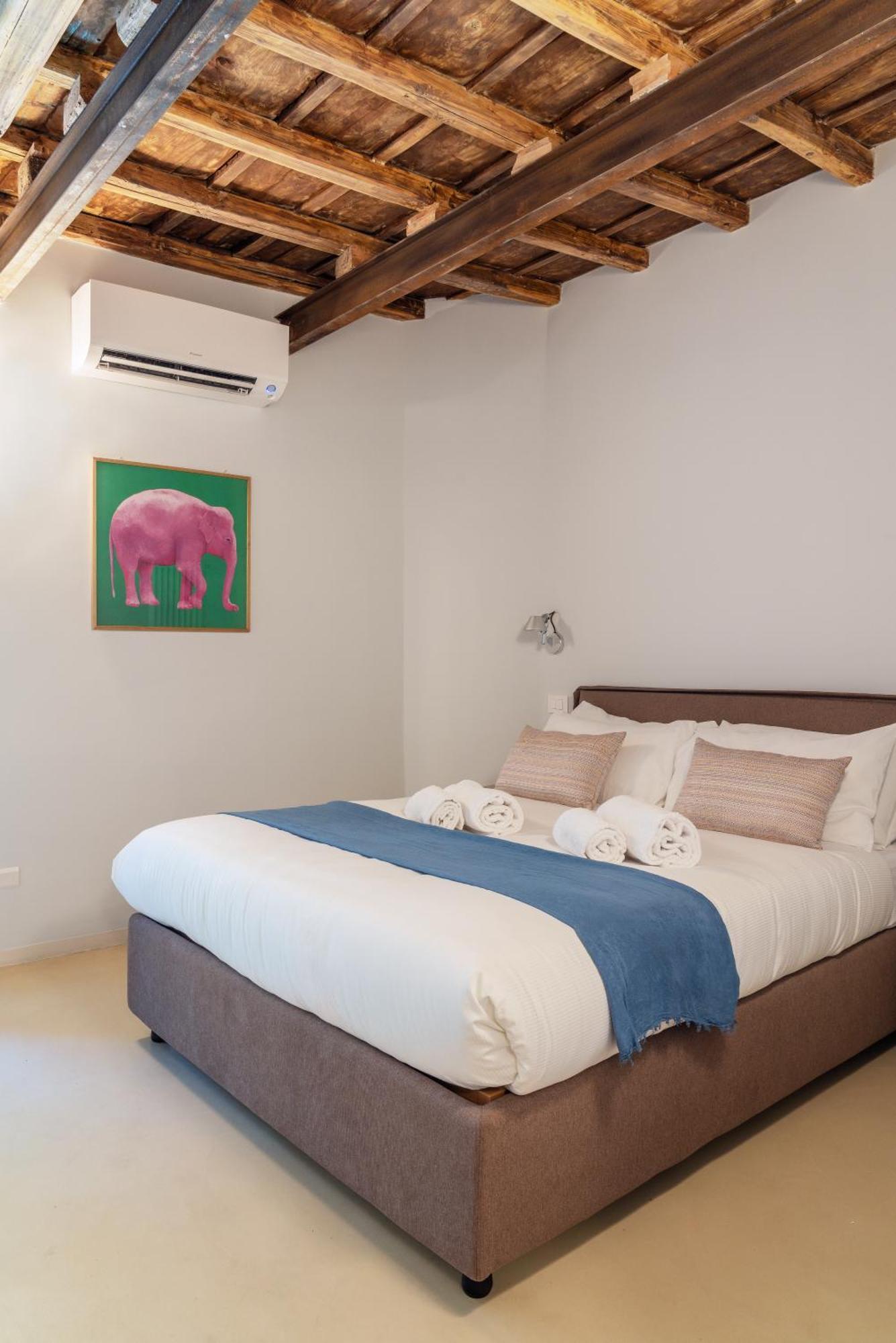 Reginella Luxury * Roma